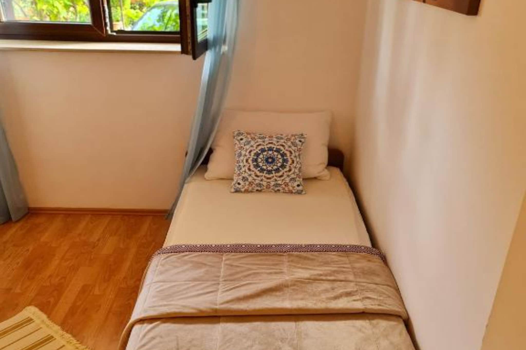 Apartments Marko - Three Bedroom Apartment with Sea View