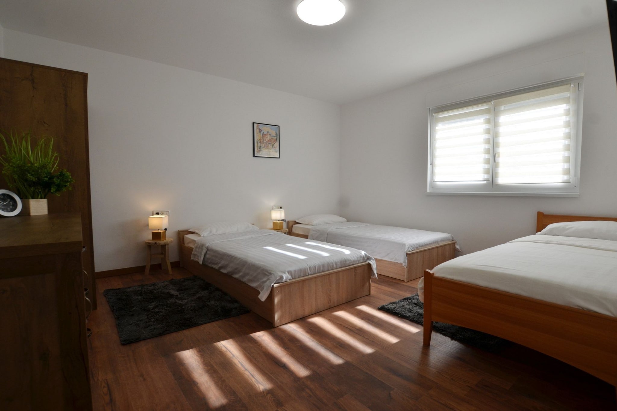 Warm and Welcoming Apartment with Balcony - Two Bedroom Apartment with Balcony-Bedroom