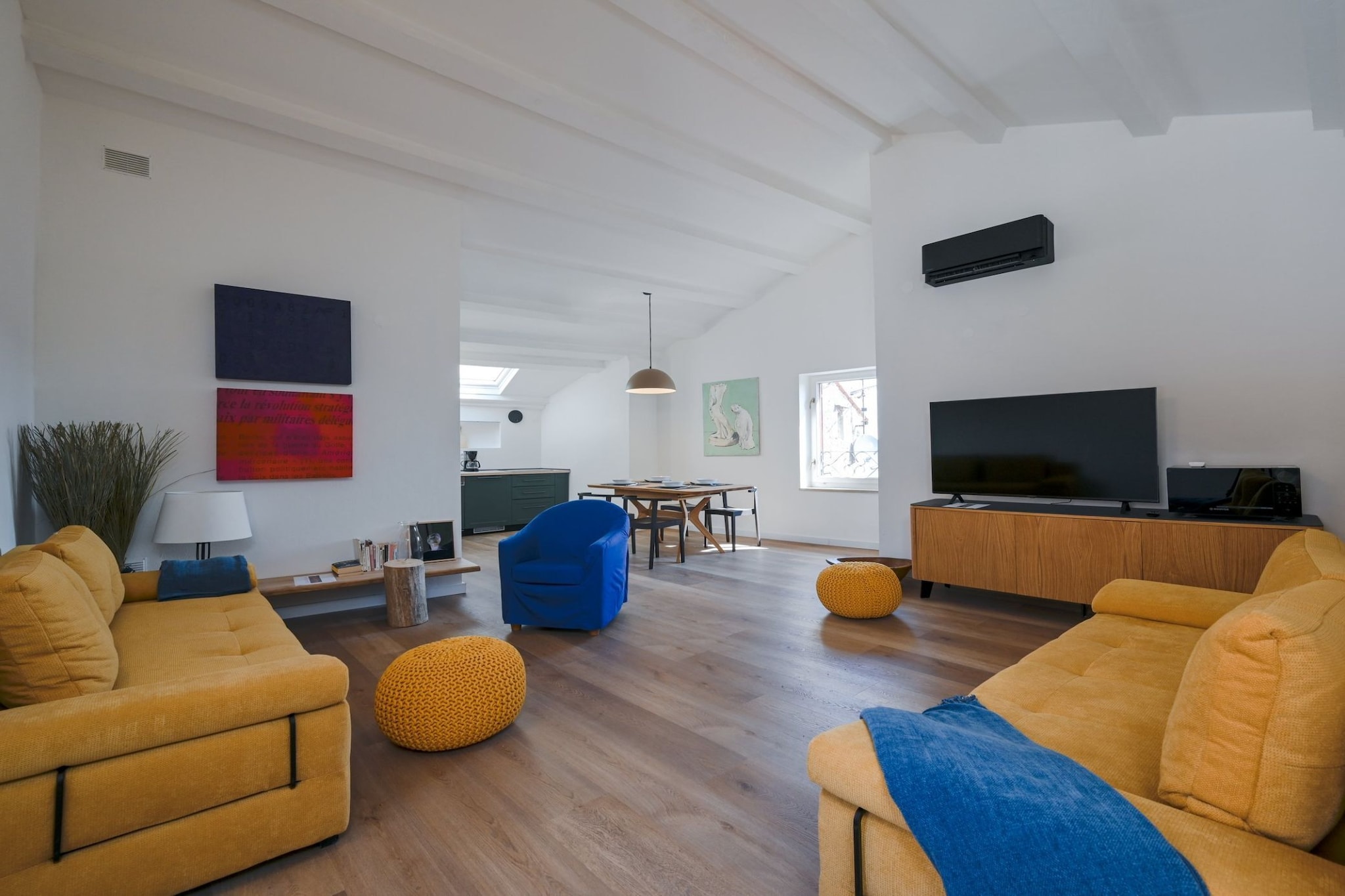 Radiant and Trendy Downtown Rovinj Apartment - One Bedroom Apartment-Living room
