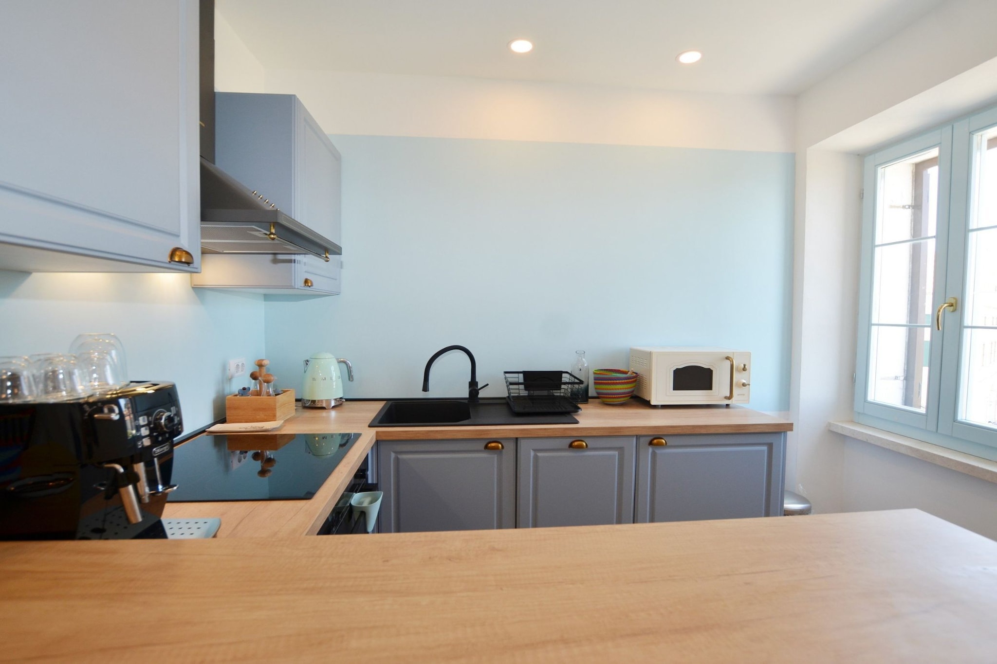 Sunny Rovinj Apartment with Sea View - One Bedroom Apartment with Sea View-Kitchen