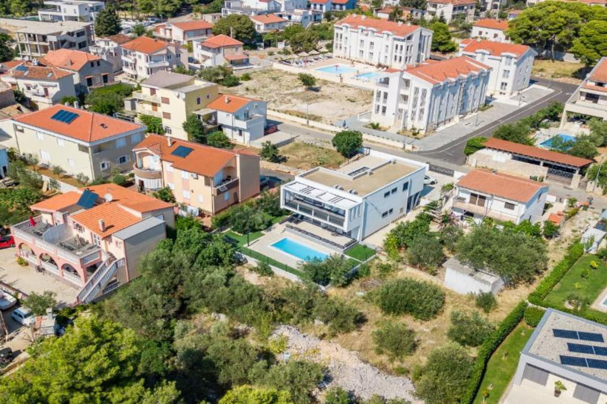 Five Bedroom Villa-Vue
