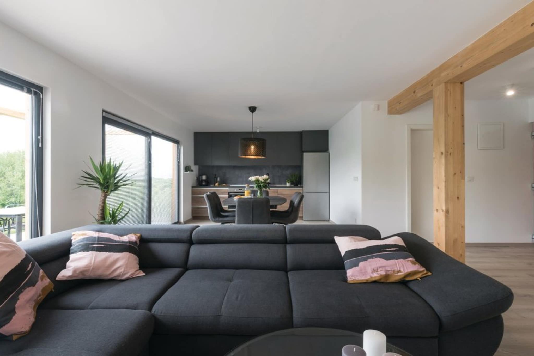 Holiday Home Arbaro - Three Bedroom Holiday Home with Pool-Woonkamer