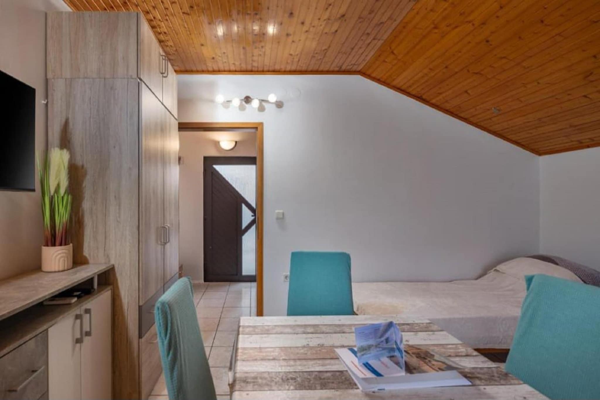 Studio apartment Iva - Studio Apartment-Innen