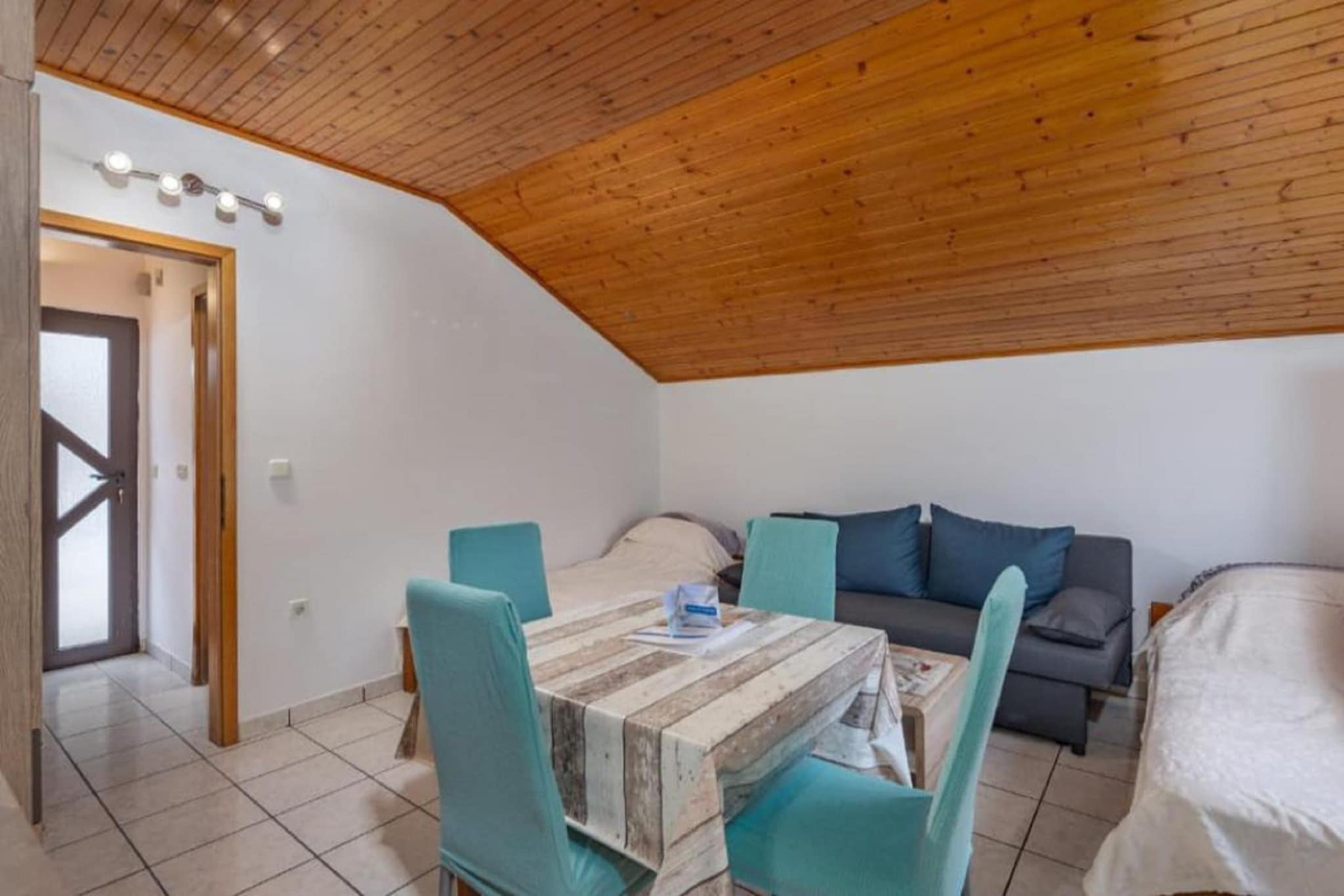 Studio apartment Iva - Studio Apartment-Innen
