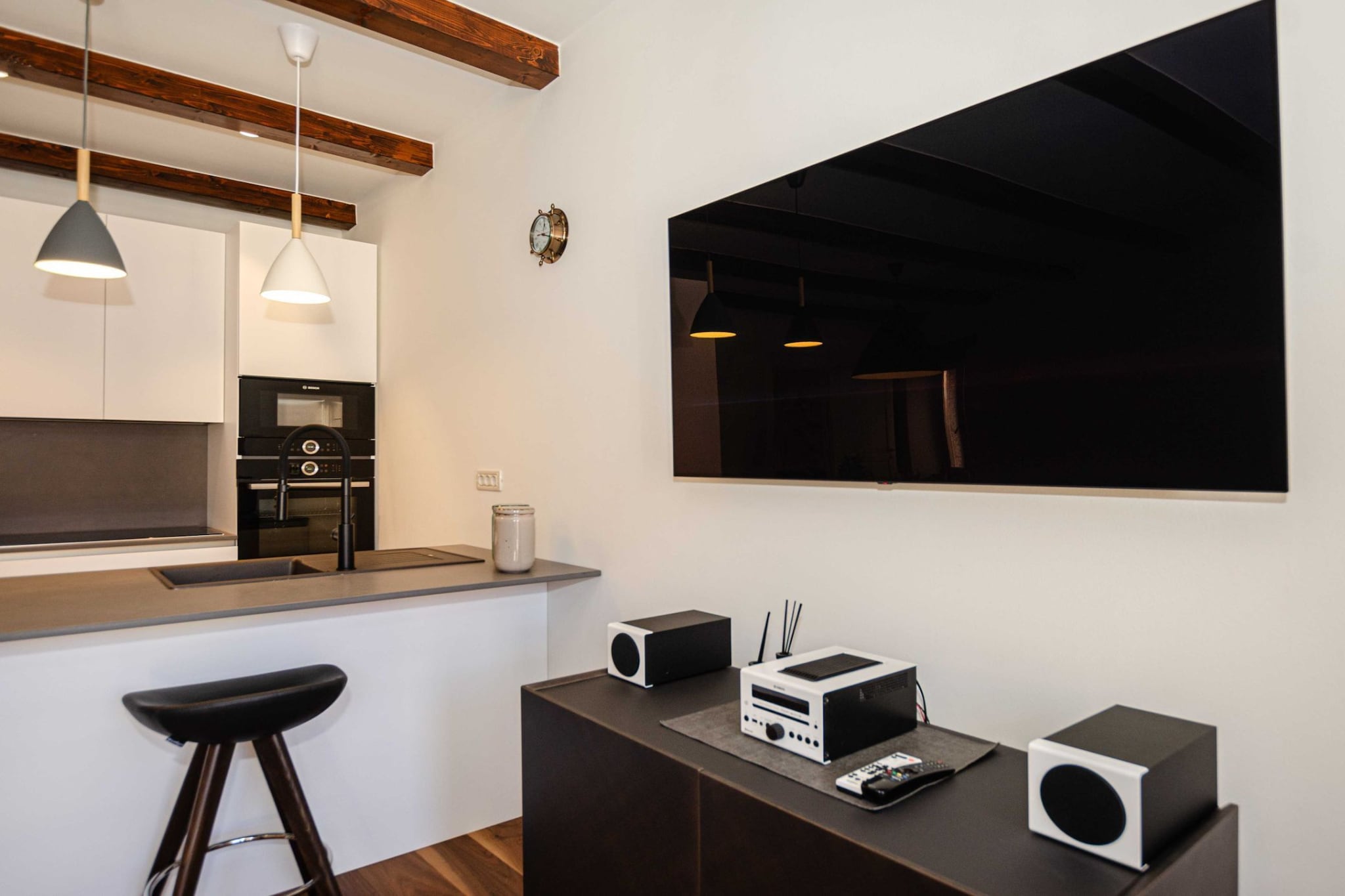 Luxury and Timeless Haven Apartment Rovinj - Two Bedroom Apartment with Balcony-Küche