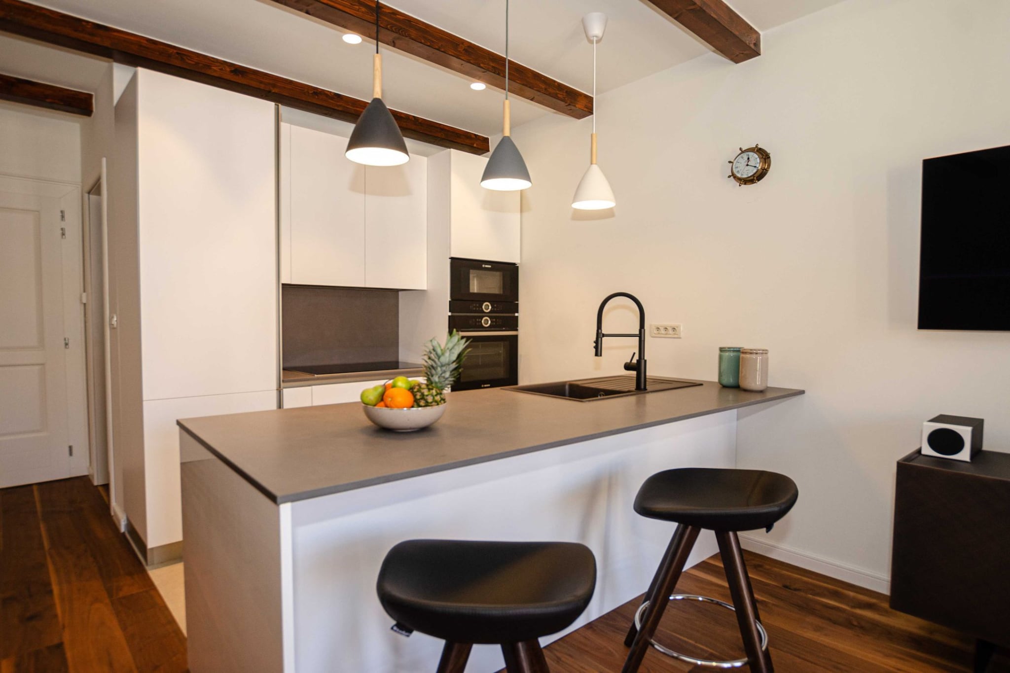 Luxury and Timeless Haven Apartment Rovinj - Two Bedroom Apartment with Balcony-Küche
