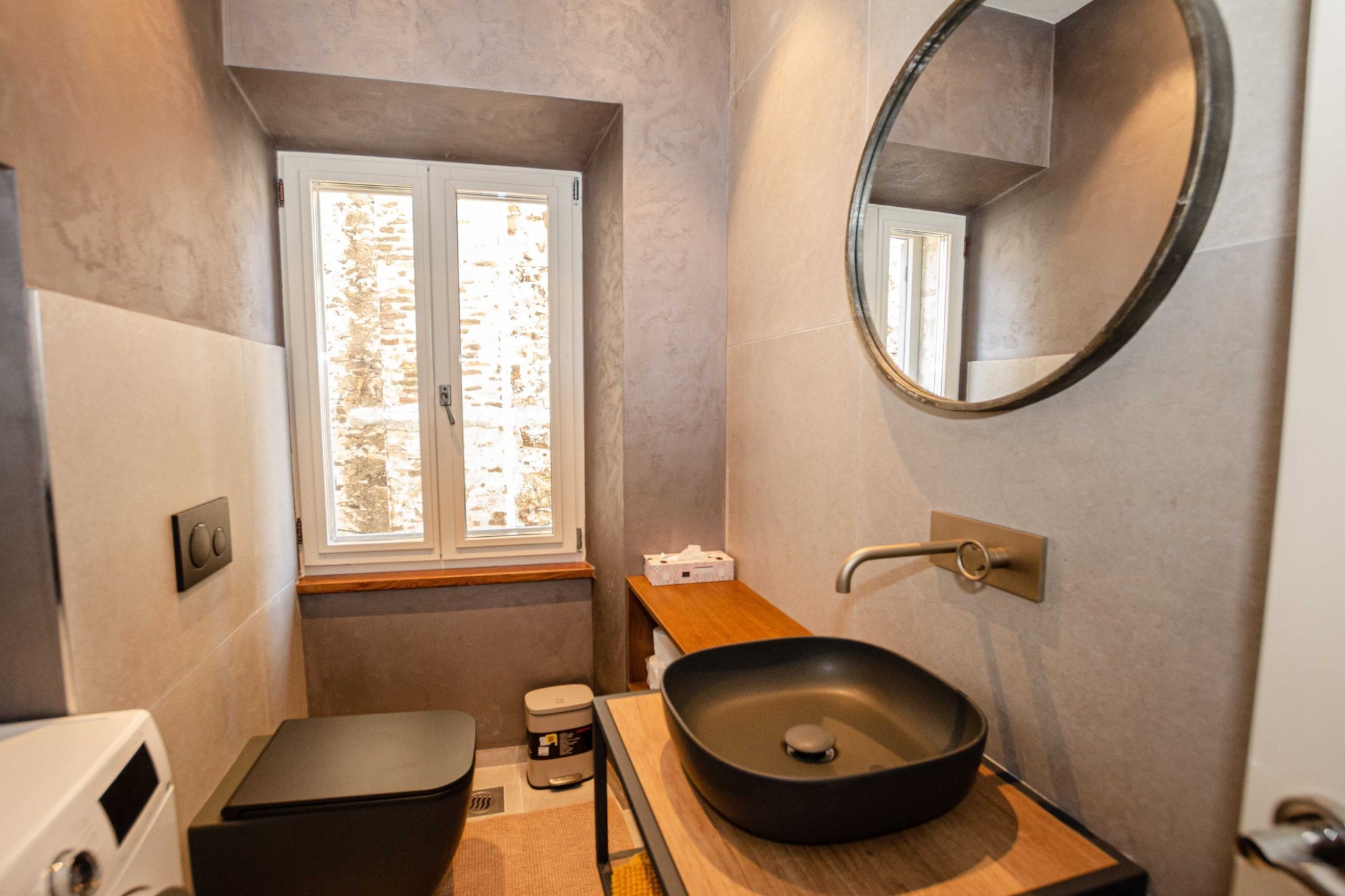 Luxury and Timeless Haven Apartment Rovinj - Two Bedroom Apartment with Balcony-Badezimmer
