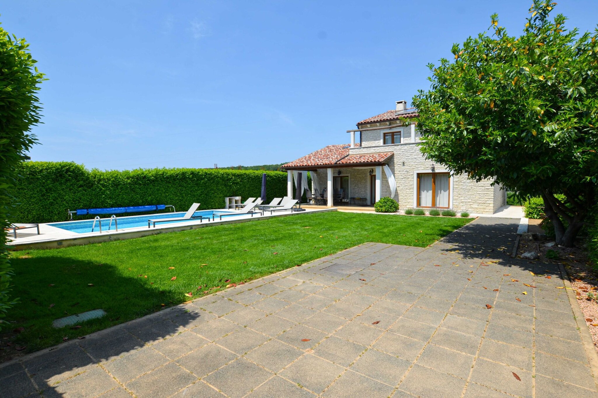 Sophisticated and Chic Villa with Pool - Four Bedroom Villa with Pool-Extérieur