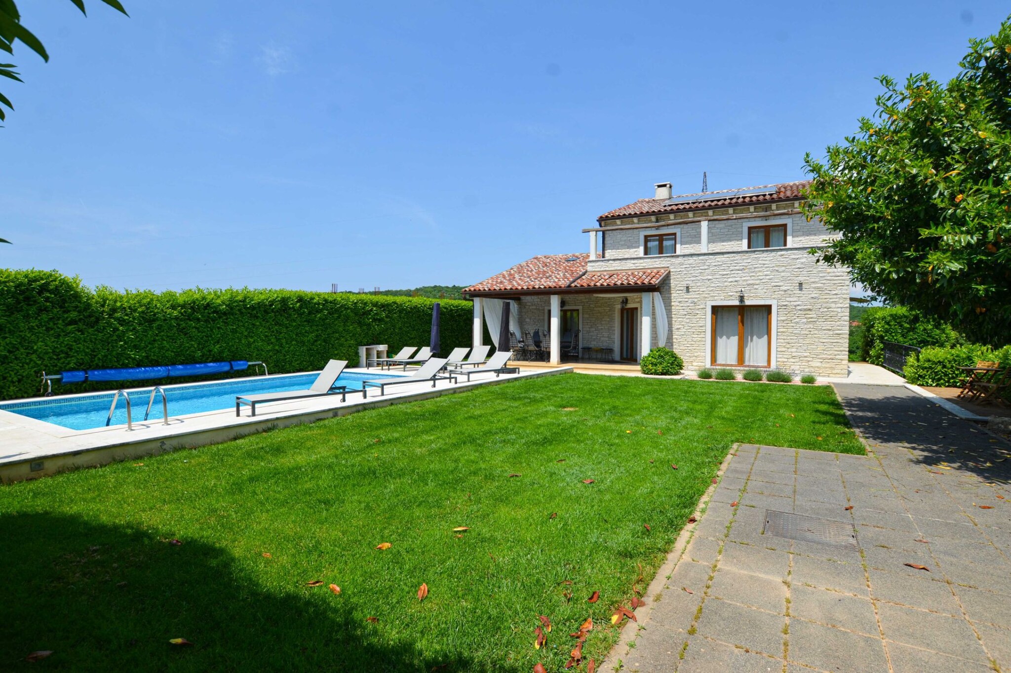Sophisticated and Chic Villa with Pool - Four Bedroom Villa with Pool-Extérieur