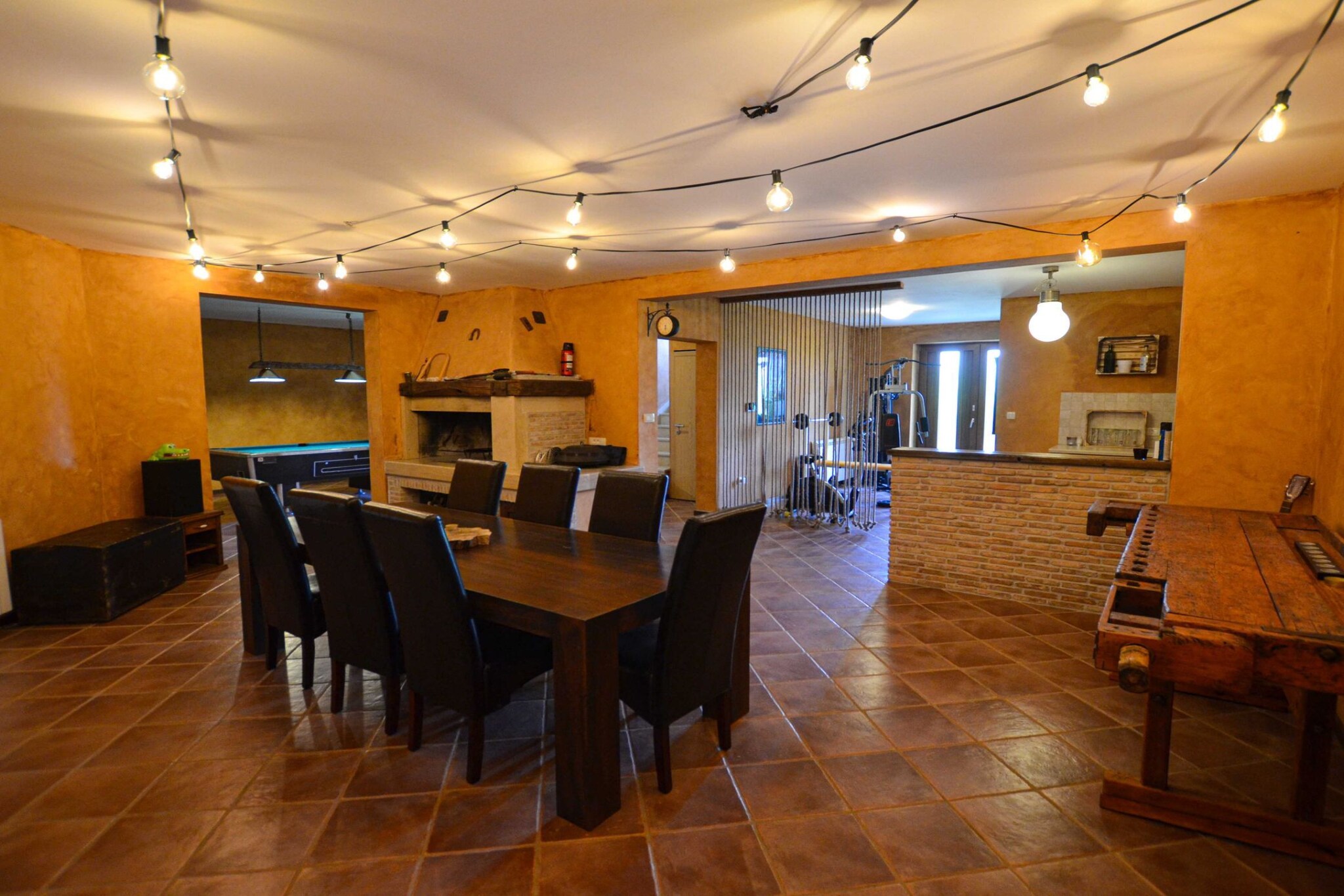 Sophisticated and Chic Villa with Pool - Four Bedroom Villa with Pool-Salle à manger