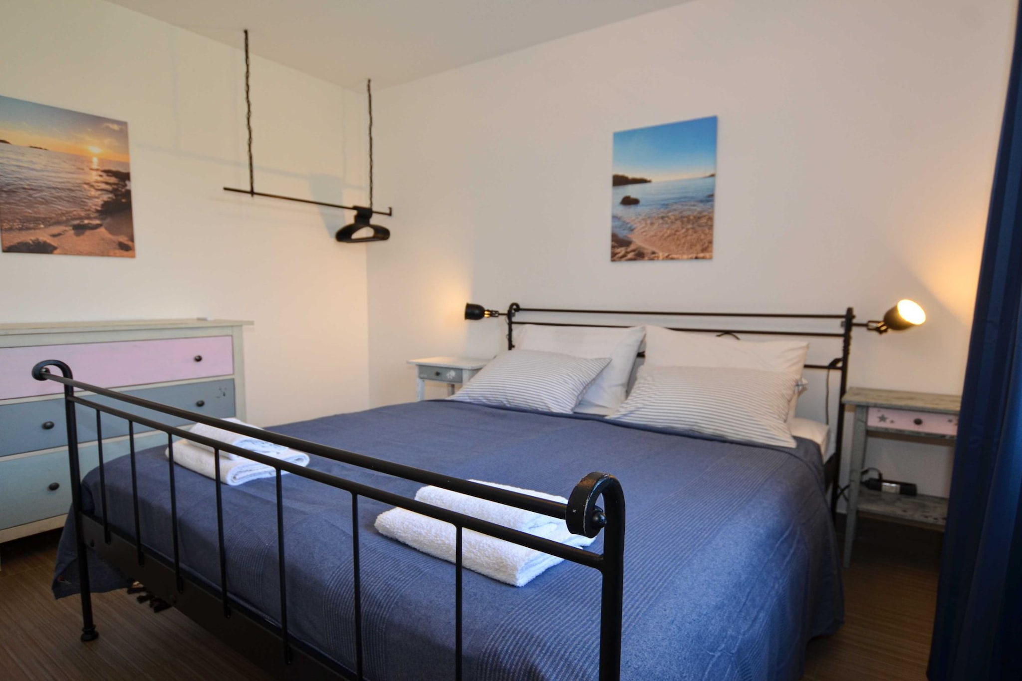 Sophisticated and Chic Villa with Pool - Four Bedroom Villa with Pool-Chambre