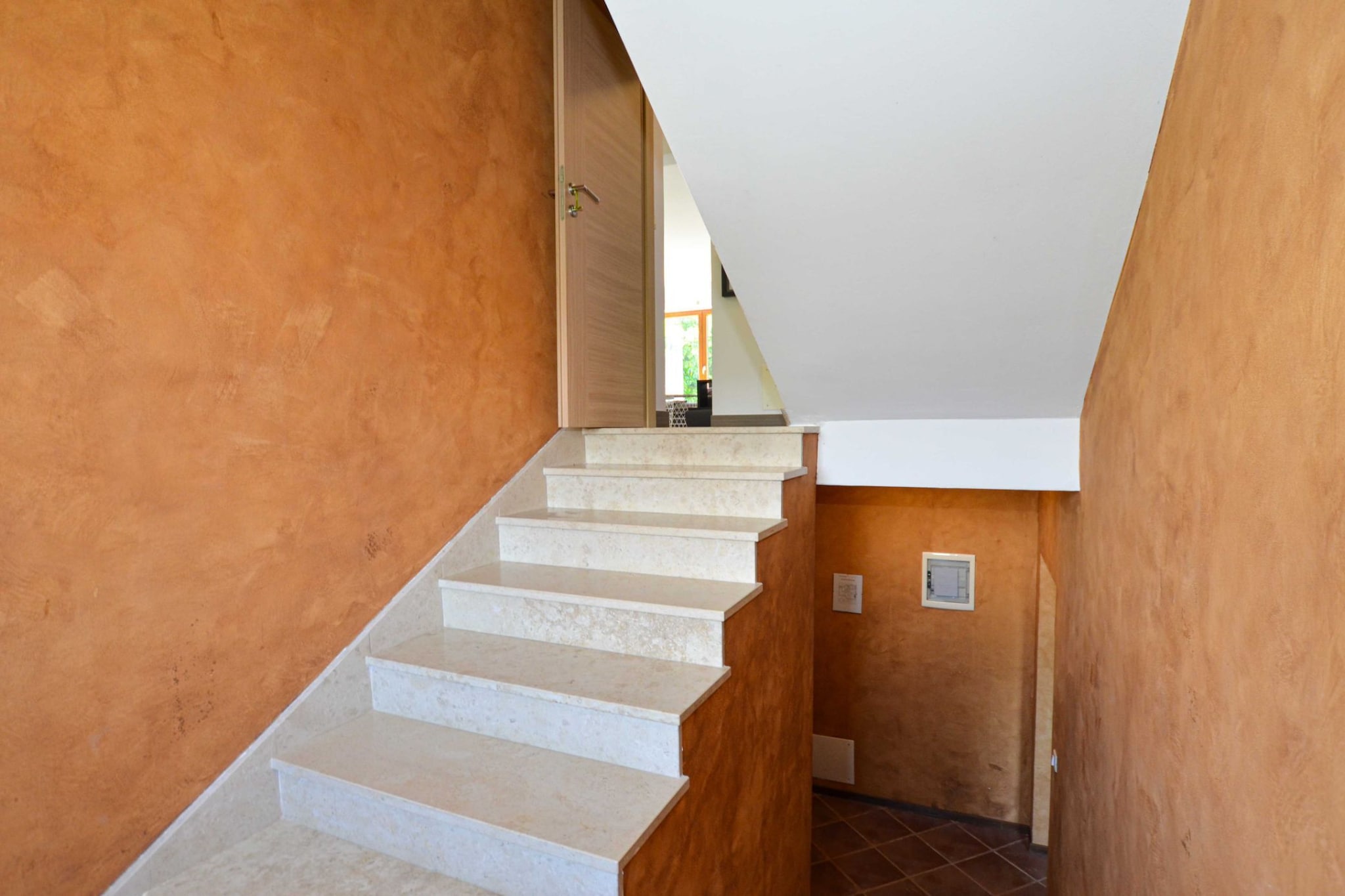 Sophisticated and Chic Villa with Pool - Four Bedroom Villa with Pool-Escaliers