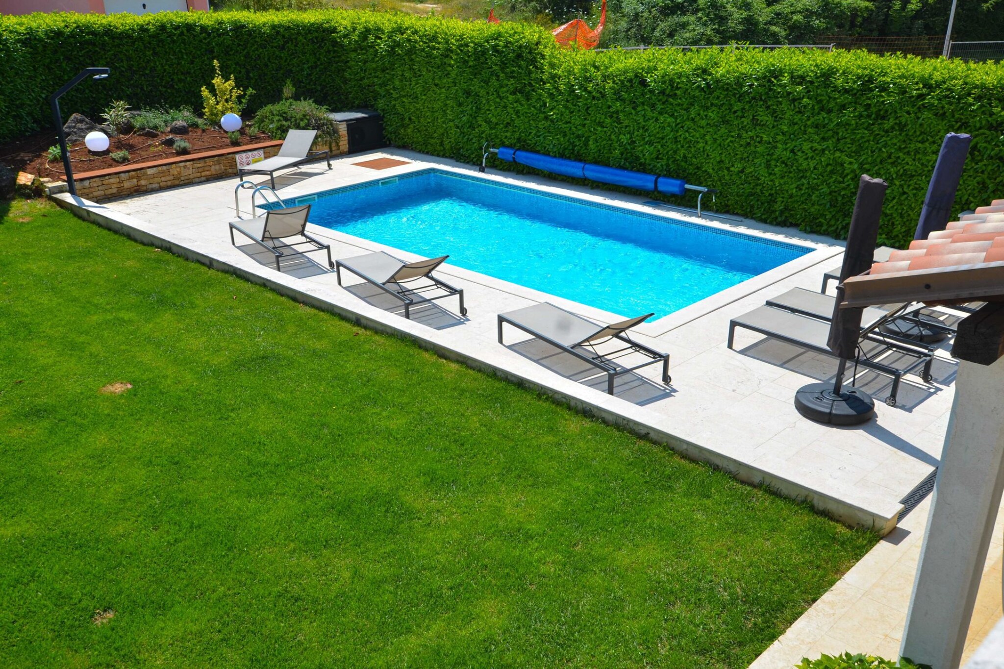 Sophisticated and Chic Villa with Pool - Four Bedroom Villa with Pool-Piscine
