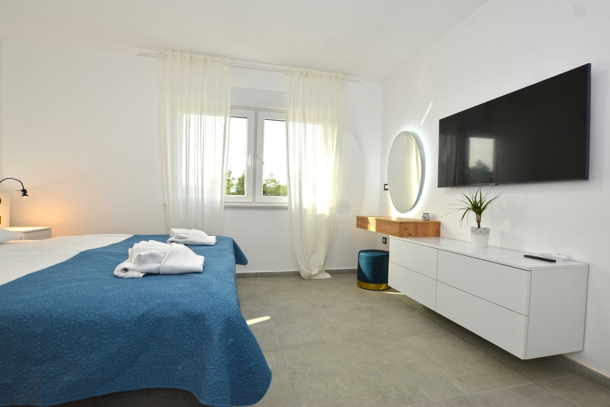 Refined and Inviting Villa in Kanfanar - Four Bedroom Villa with Pool-Schlafzimmer