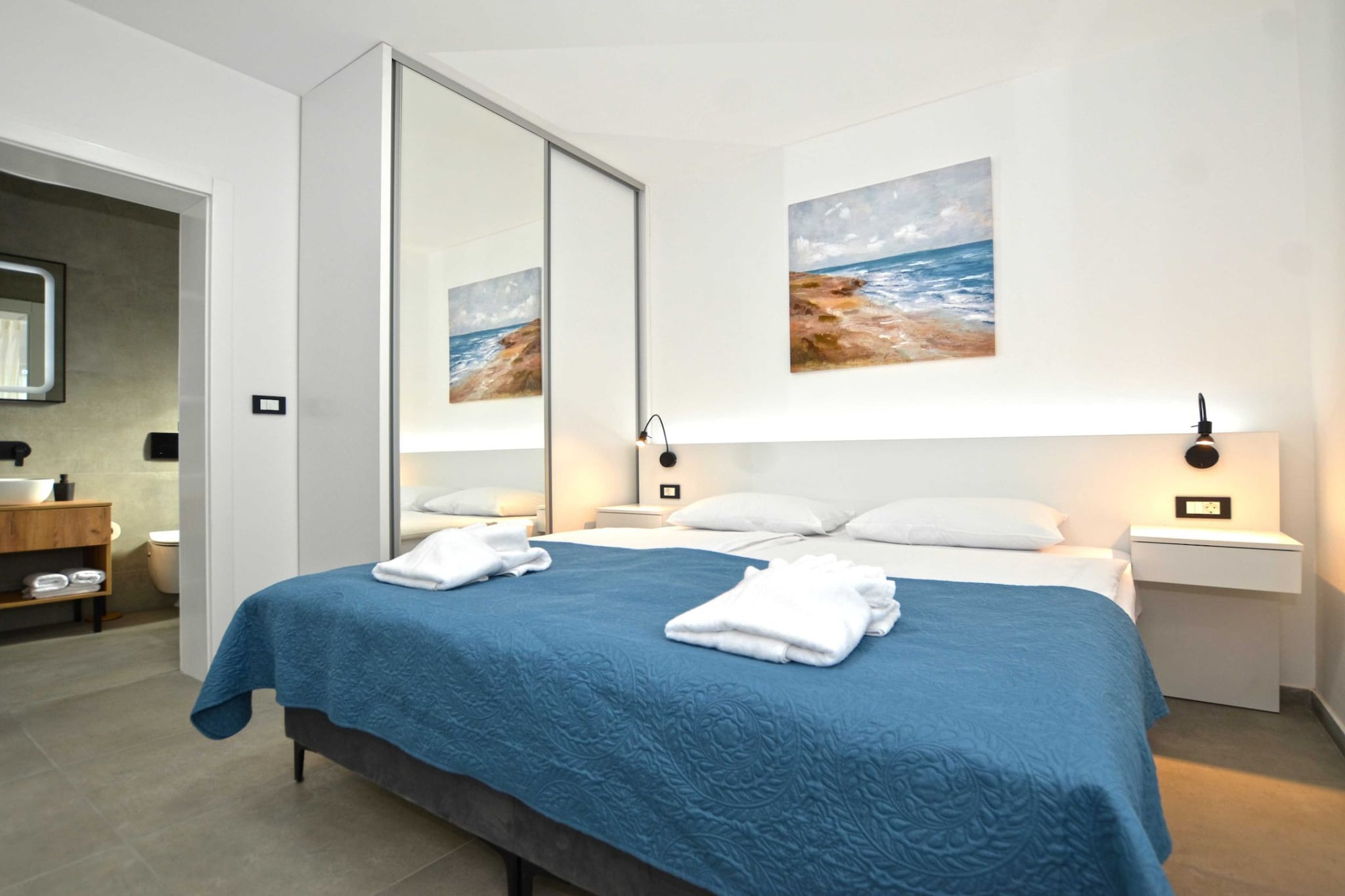 Refined and Inviting Villa in Kanfanar - Four Bedroom Villa with Pool-Schlafzimmer