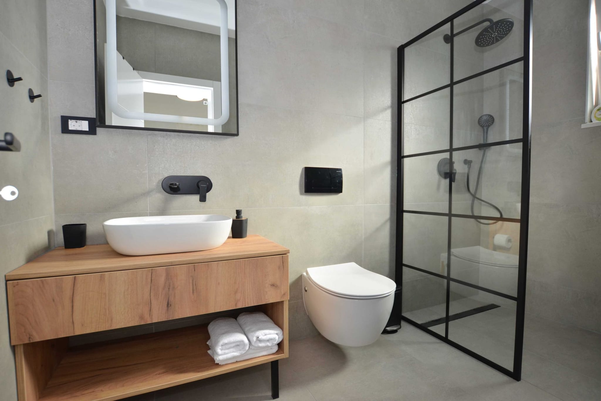 Refined and Inviting Villa in Kanfanar - Four Bedroom Villa with Pool-Badezimmer