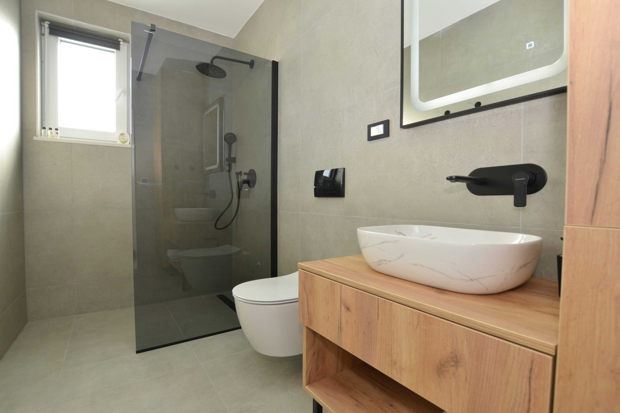 Refined and Inviting Villa in Kanfanar - Four Bedroom Villa with Pool-Badezimmer