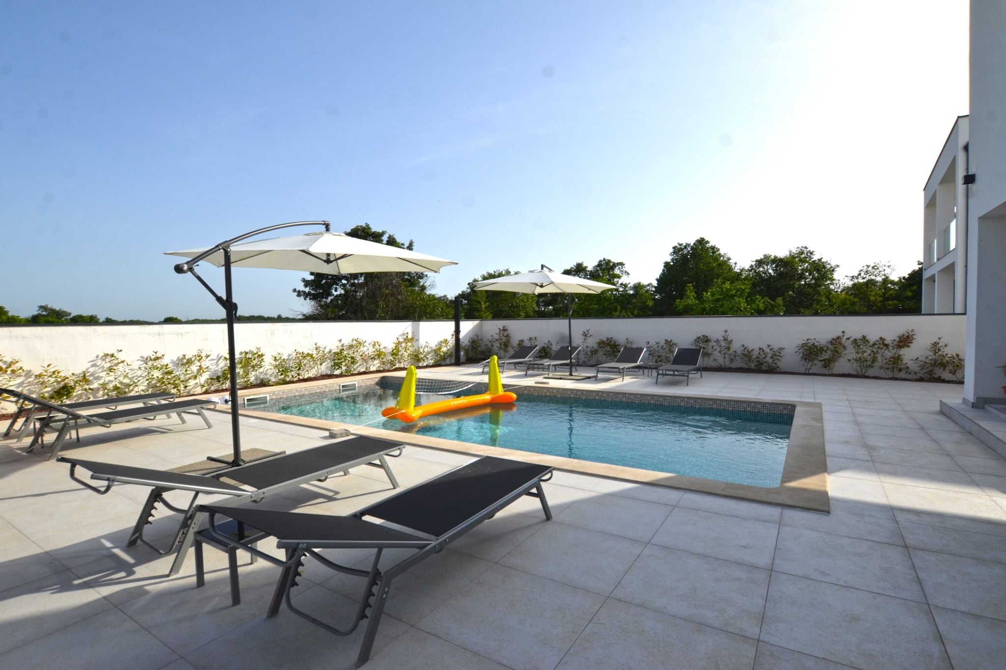 Refined and Inviting Villa in Kanfanar - Four Bedroom Villa with Pool-Schwimmbad