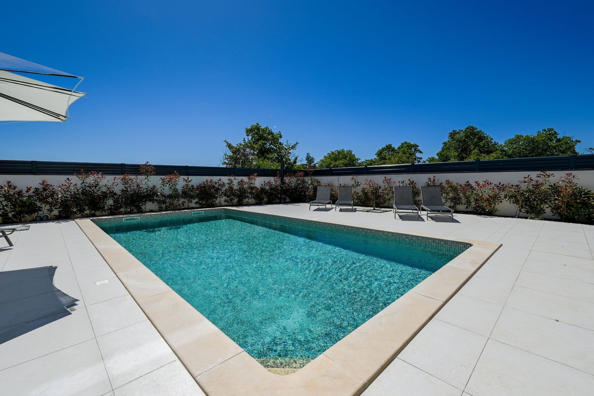Refined and Inviting Villa in Kanfanar - Four Bedroom Villa with Pool-Schwimmbad