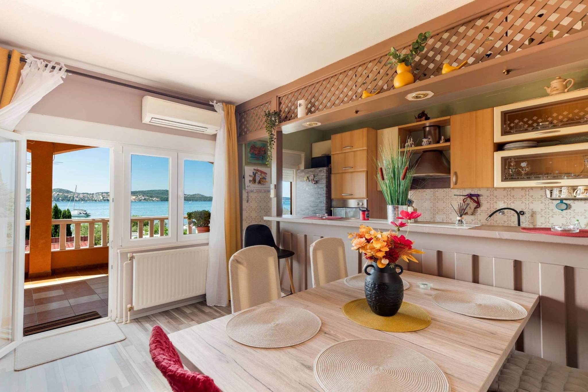 Luxury Seget Donji Apartments with Terrace and Sea View - Three Bedroom Apartment with Terrace and Sea View-Kitchen