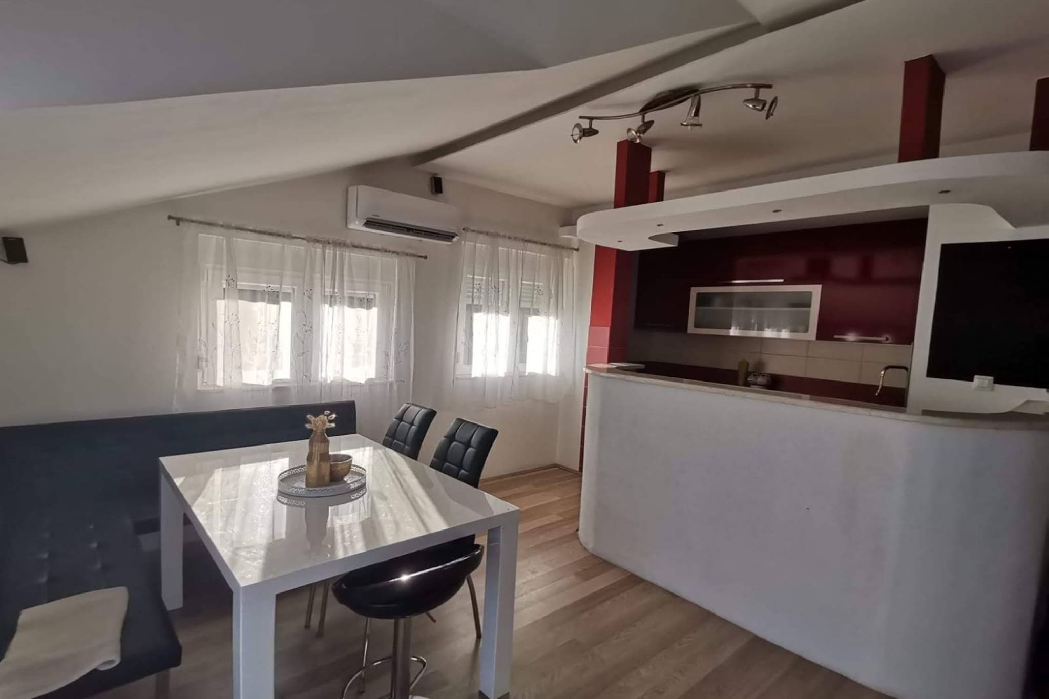 Luxury Seget Donji Apartments with Terrace and Sea View - Two Bedroom Apartment with Terrace and Sea View-Kitchen