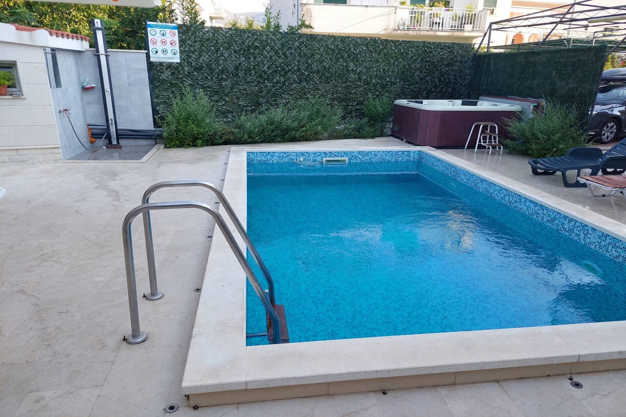Kastel Stafilic Comfortable Apartments - Three Bedroom Apartment with Terrace-Piscine