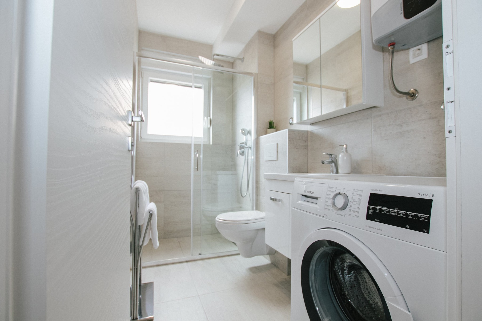 Spacious Luxury Trogir Apartments - Comfort Two Bedroom Apartment (Marin 3)-Bathroom