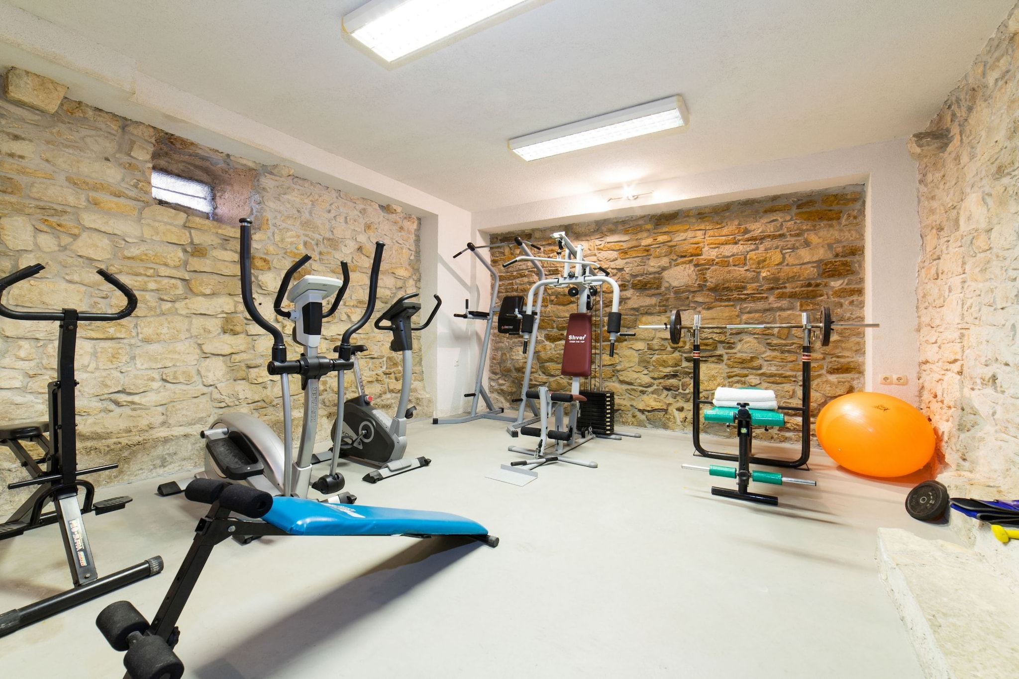Four Bedroom Villa-Salle de sport