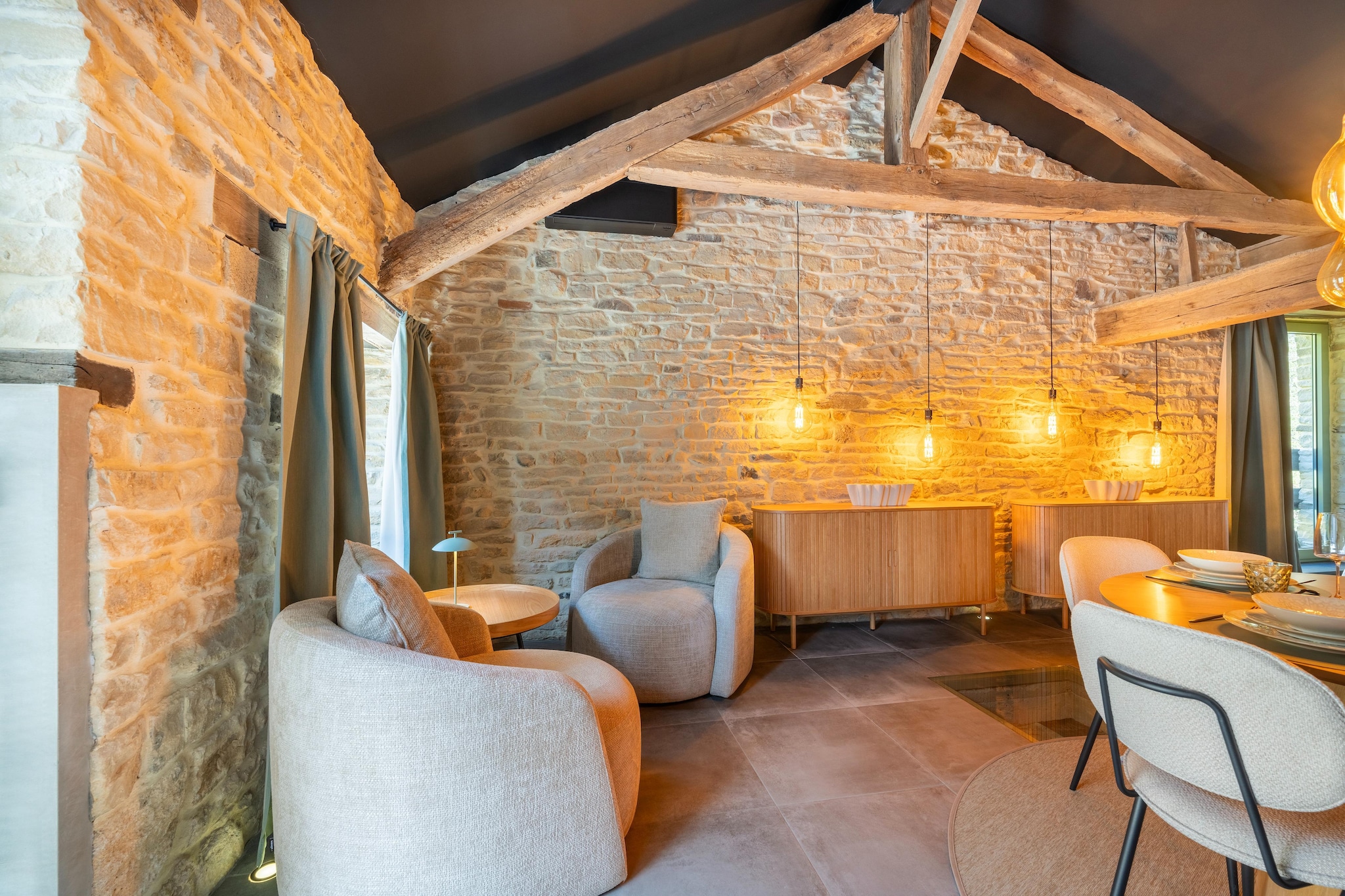 Le Castelain-Living room