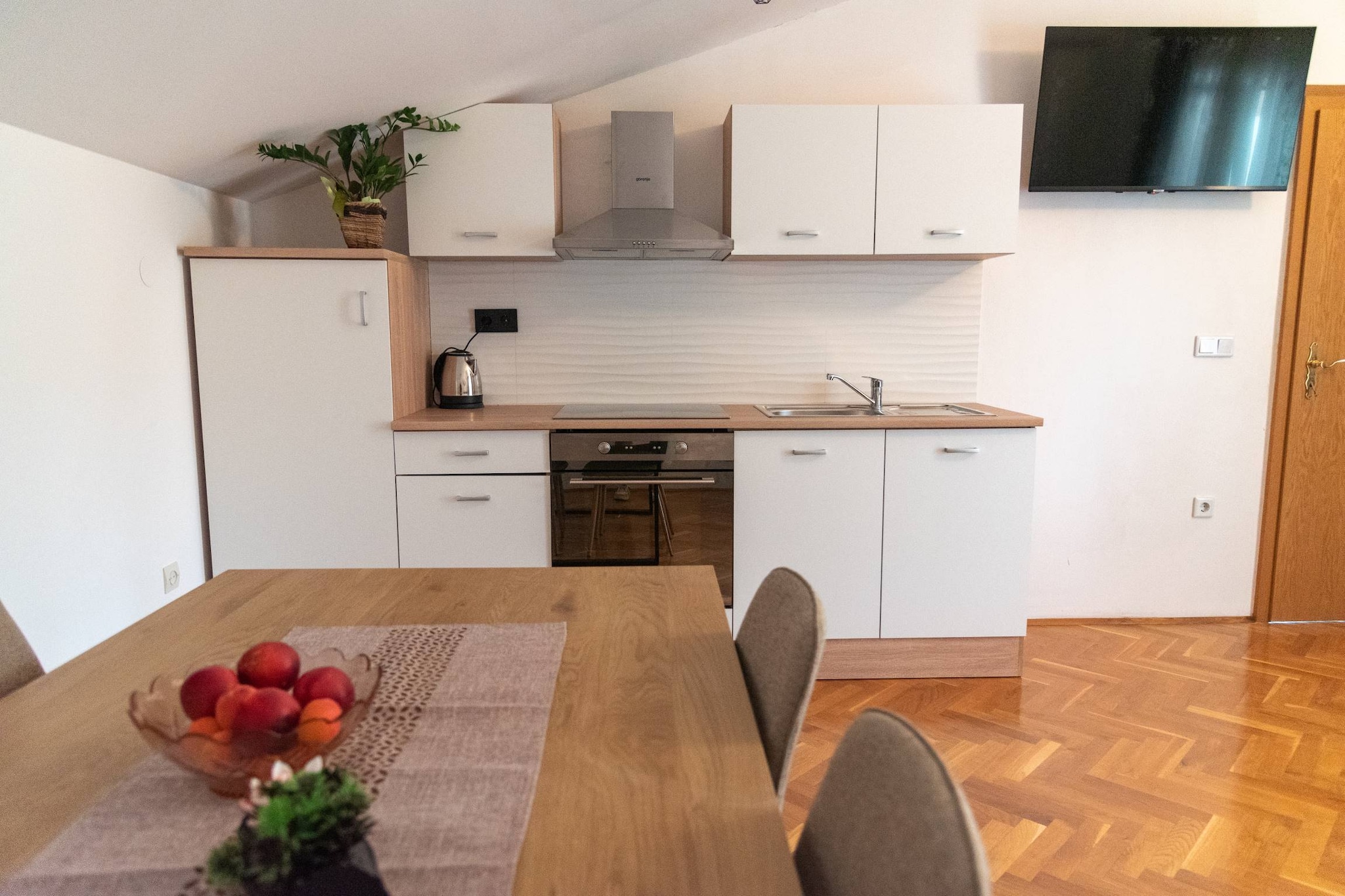 Kastel Gomilica Cozy and Stylish Apartments near the Sea - Classic One Bedroom Apartment (owner II)-Cuisine
