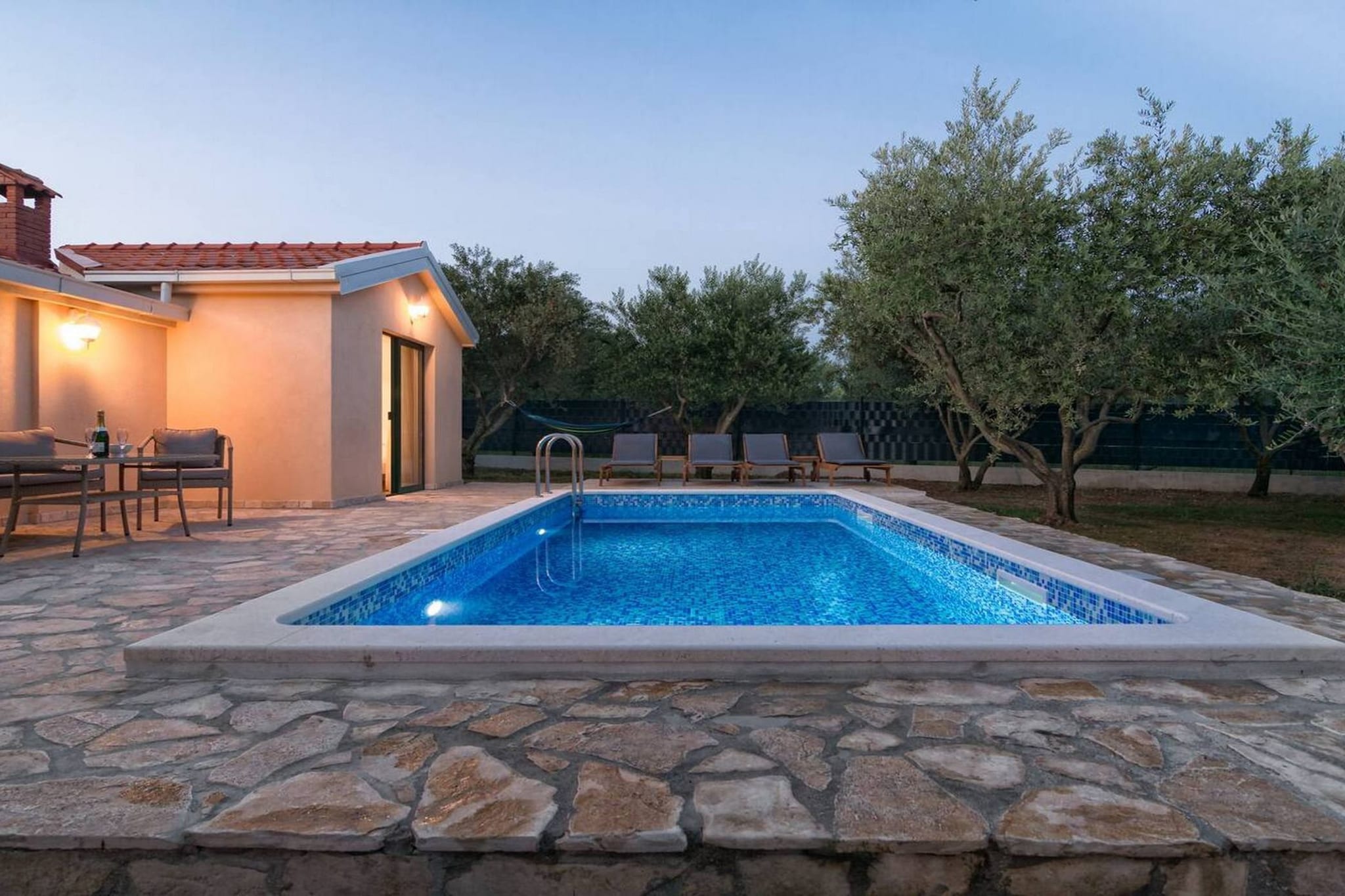 Hidden Gem Holiday Home with Pool in Kastel Stafilic - Two Bedroom Holiday Home with Pool-Piscine