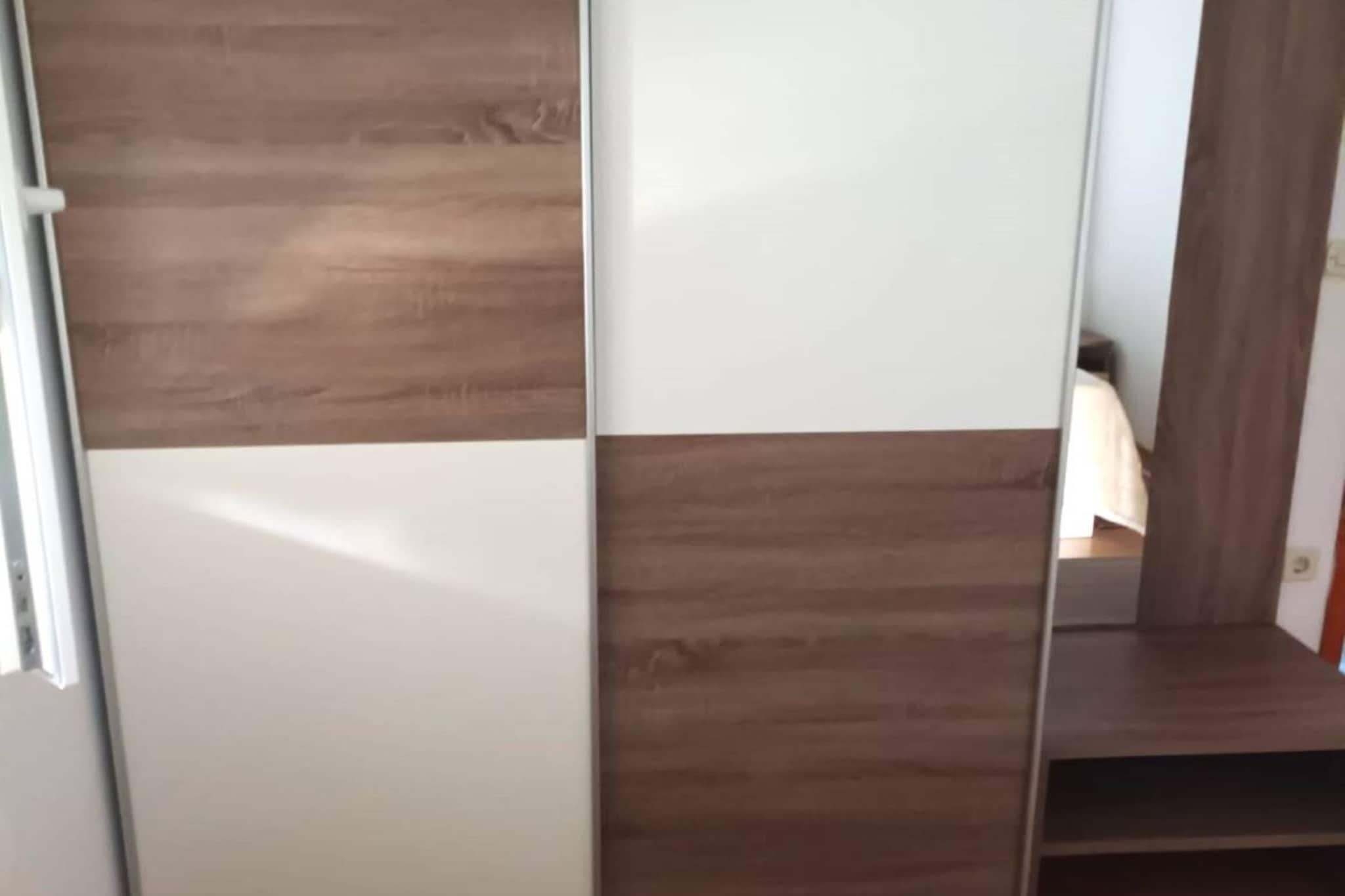 Seaside Okrug Gornji Apartment with Terrace and Patio - Two Bedroom Apartment with Terrace-Chambre