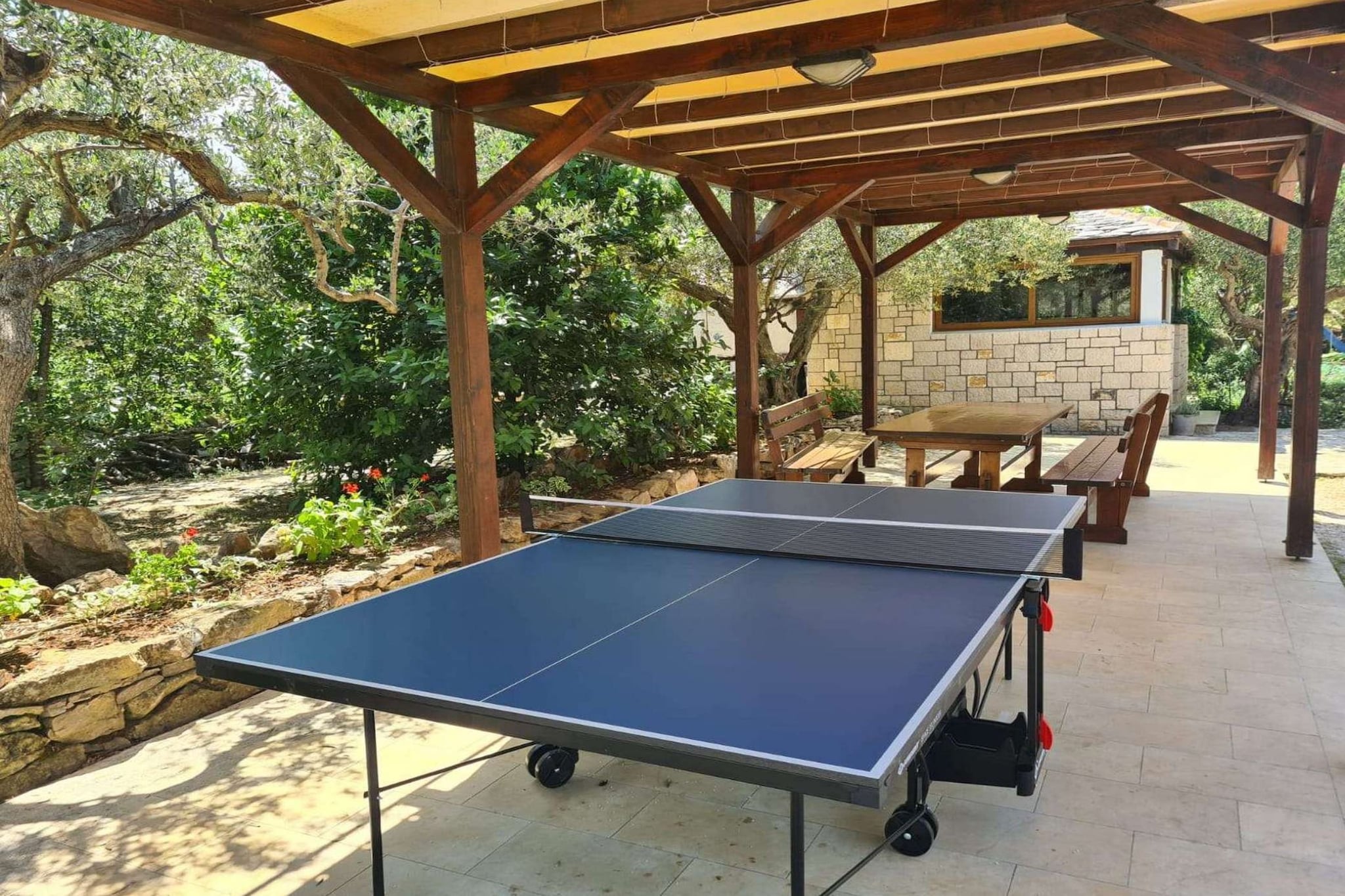 Secluded Oasis with Pool, Outdoor Kitchen, & Landscaped Terraces - Three Bedroom Villa-Außenbereich