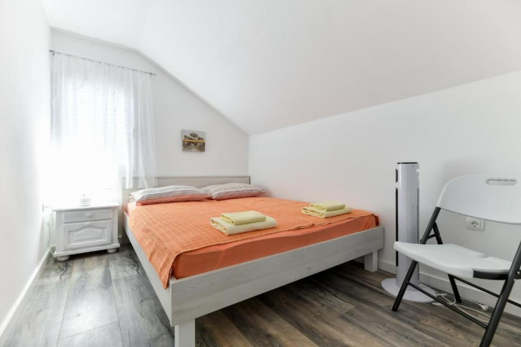 Four Bedroom Villa With Hot Tub-Slaapkamer