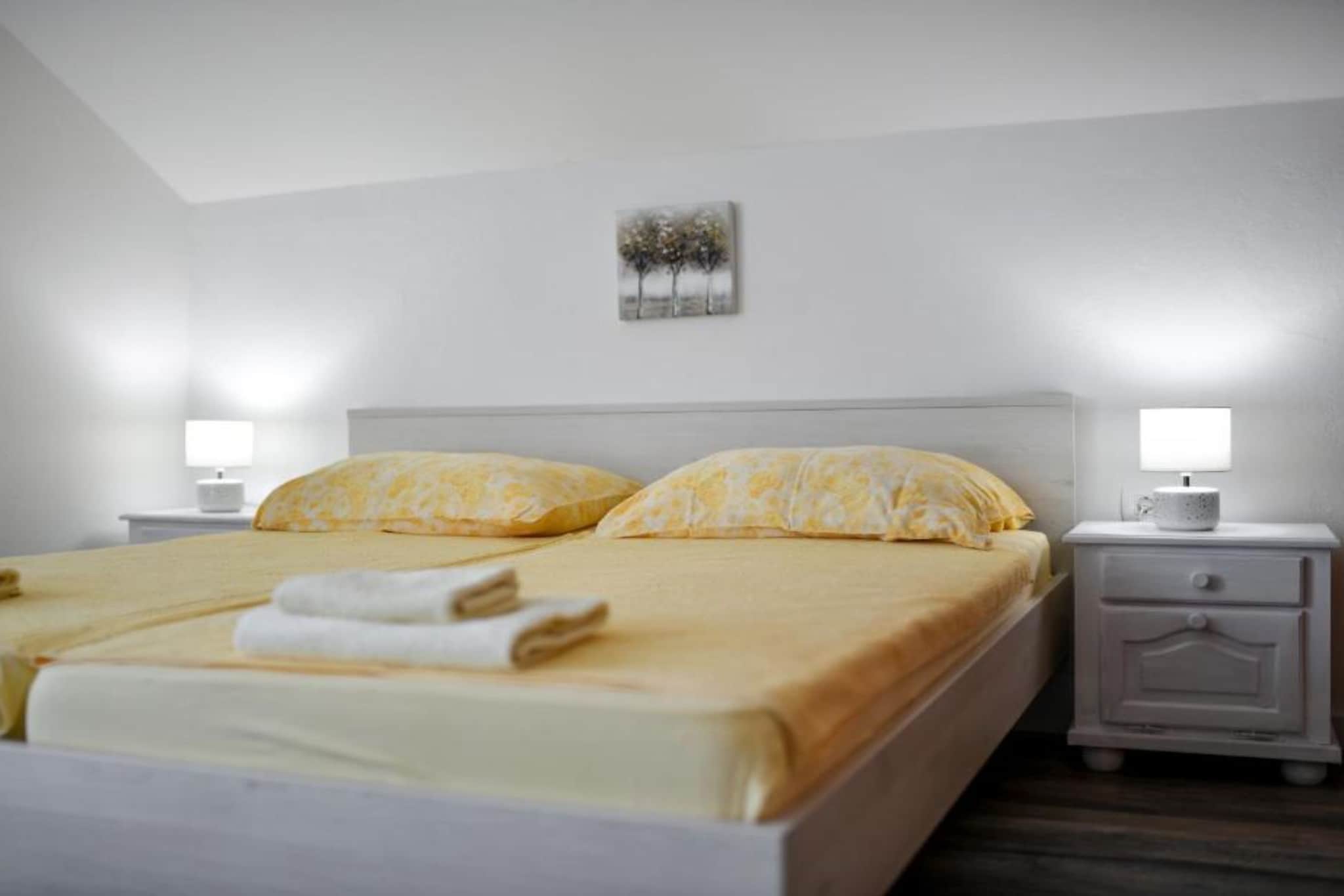 Four Bedroom Villa With Hot Tub-Slaapkamer