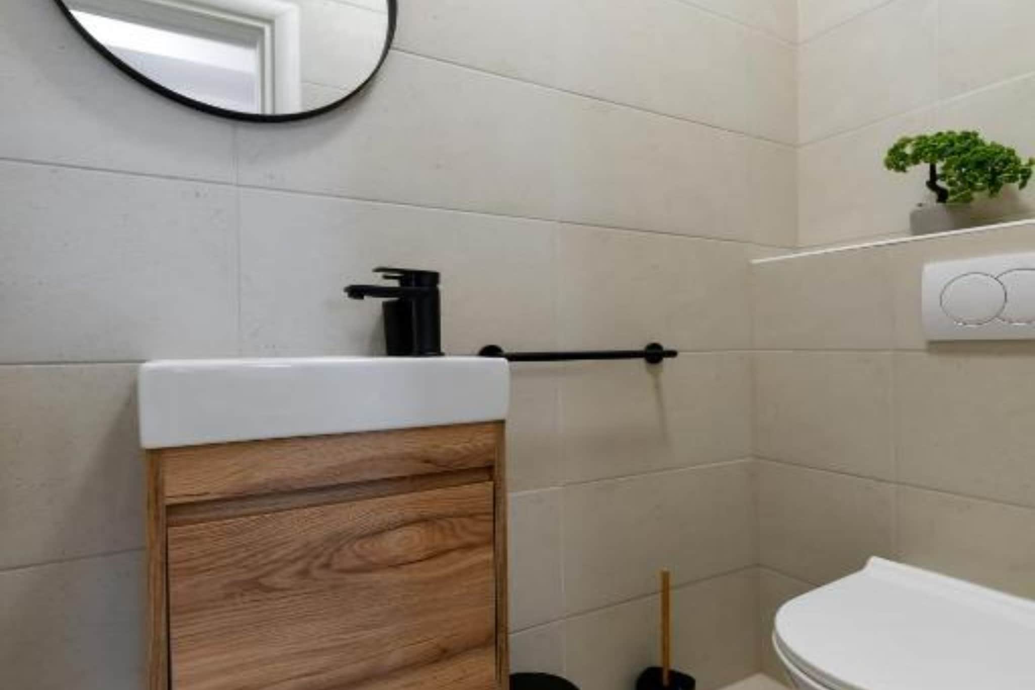 Four Bedroom Villa With Hot Tub-Badkamer