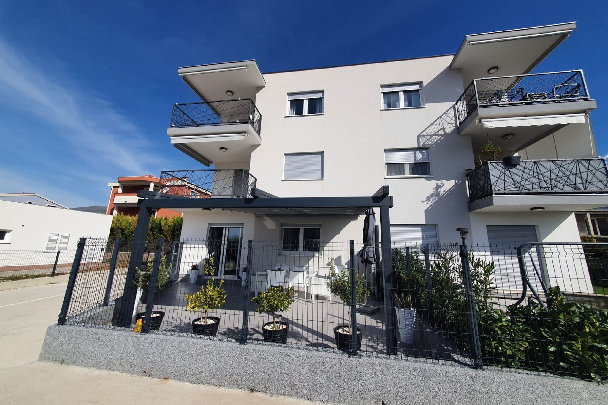Kastel Novi Elegant and Stylish Apartment with Terrace and Patio - Two Bedroom Apartment with Terrace-Extérieur