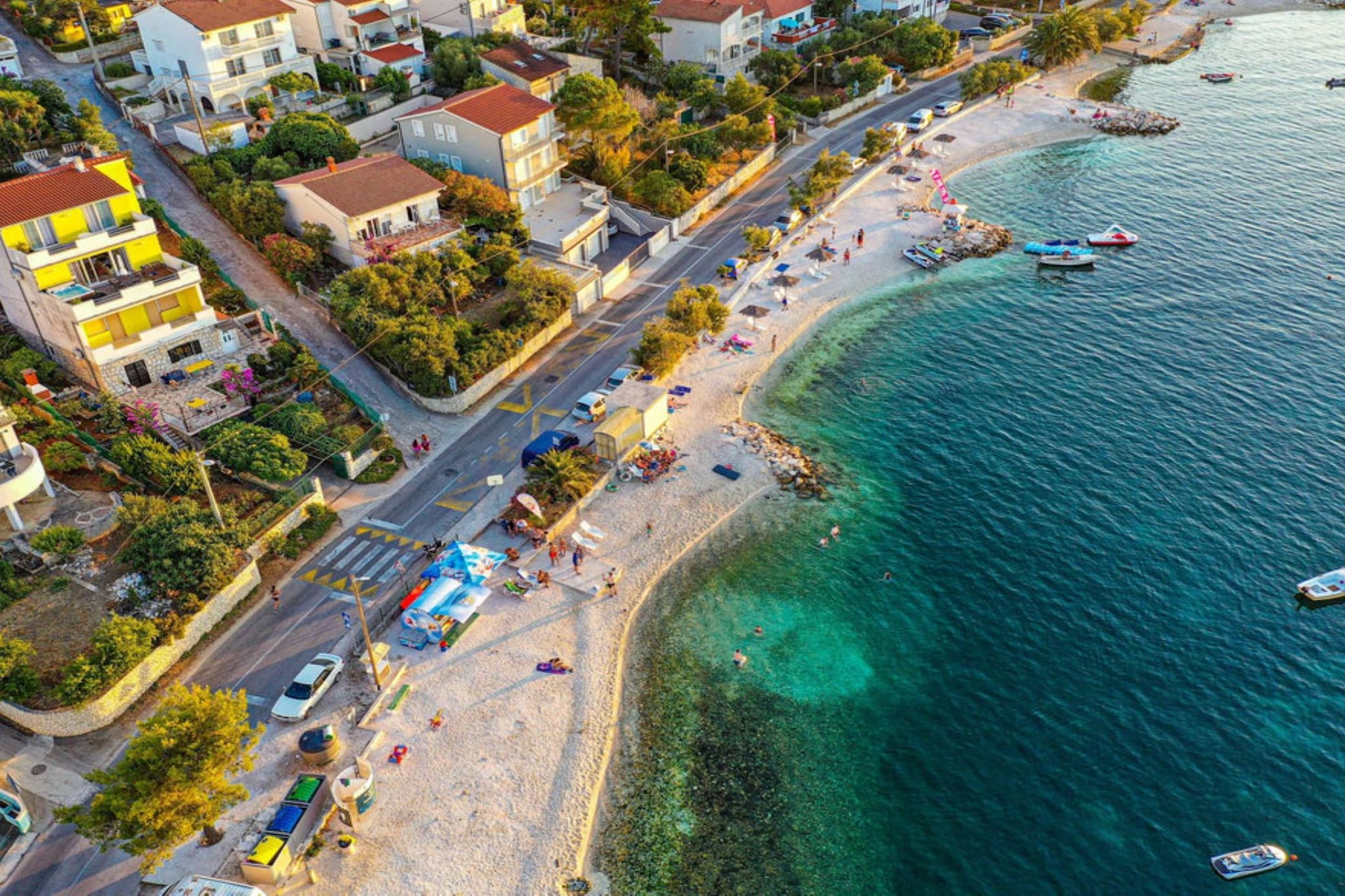Beachfront Mastrinka Apartments with Sea View - Three Bedroom  Apartment with Terrace and Sea View-Vue