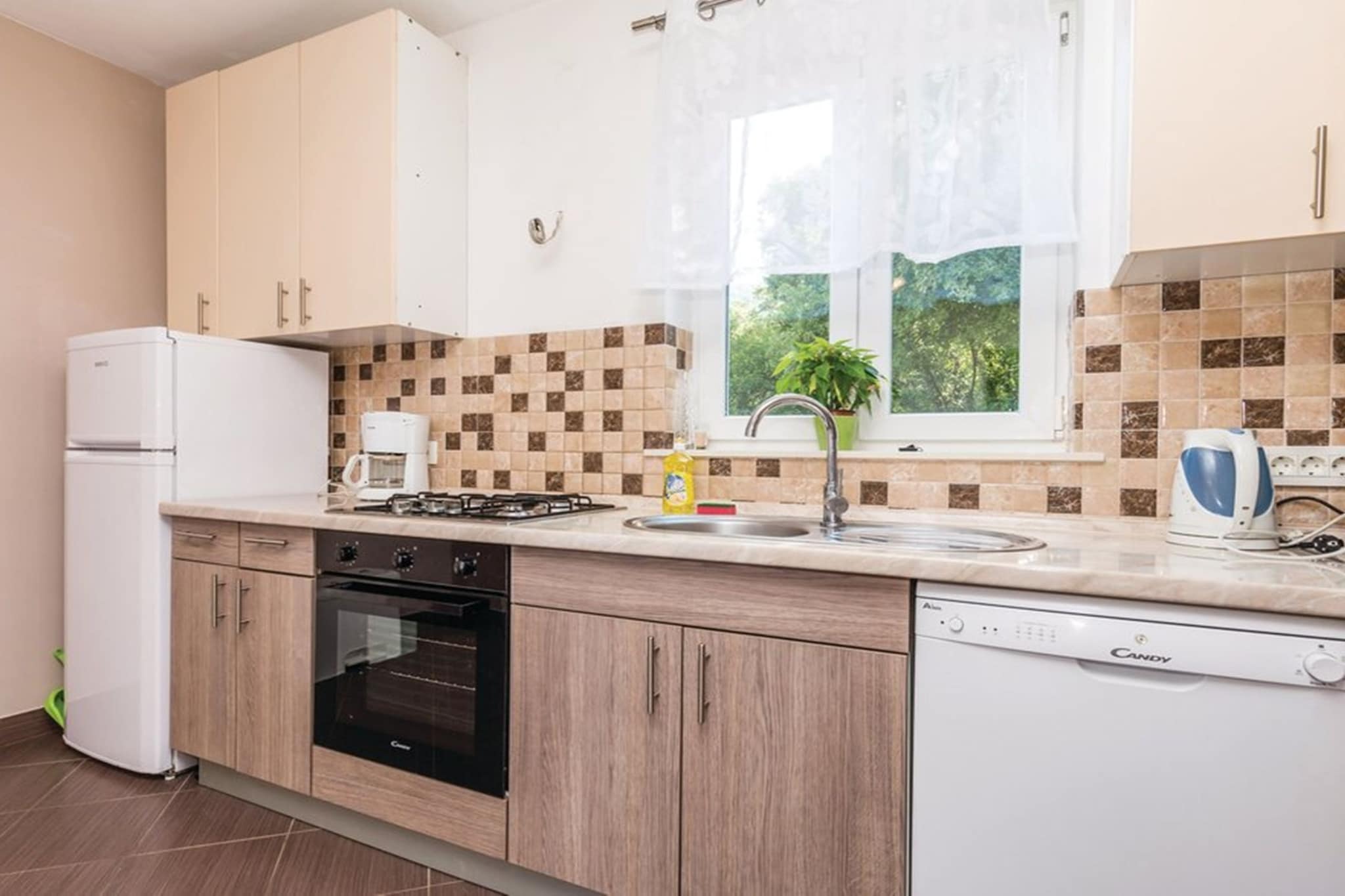 Elegant Brsec Apartments with Sea View - Three Bedroom Apartment with Sea View-Küche