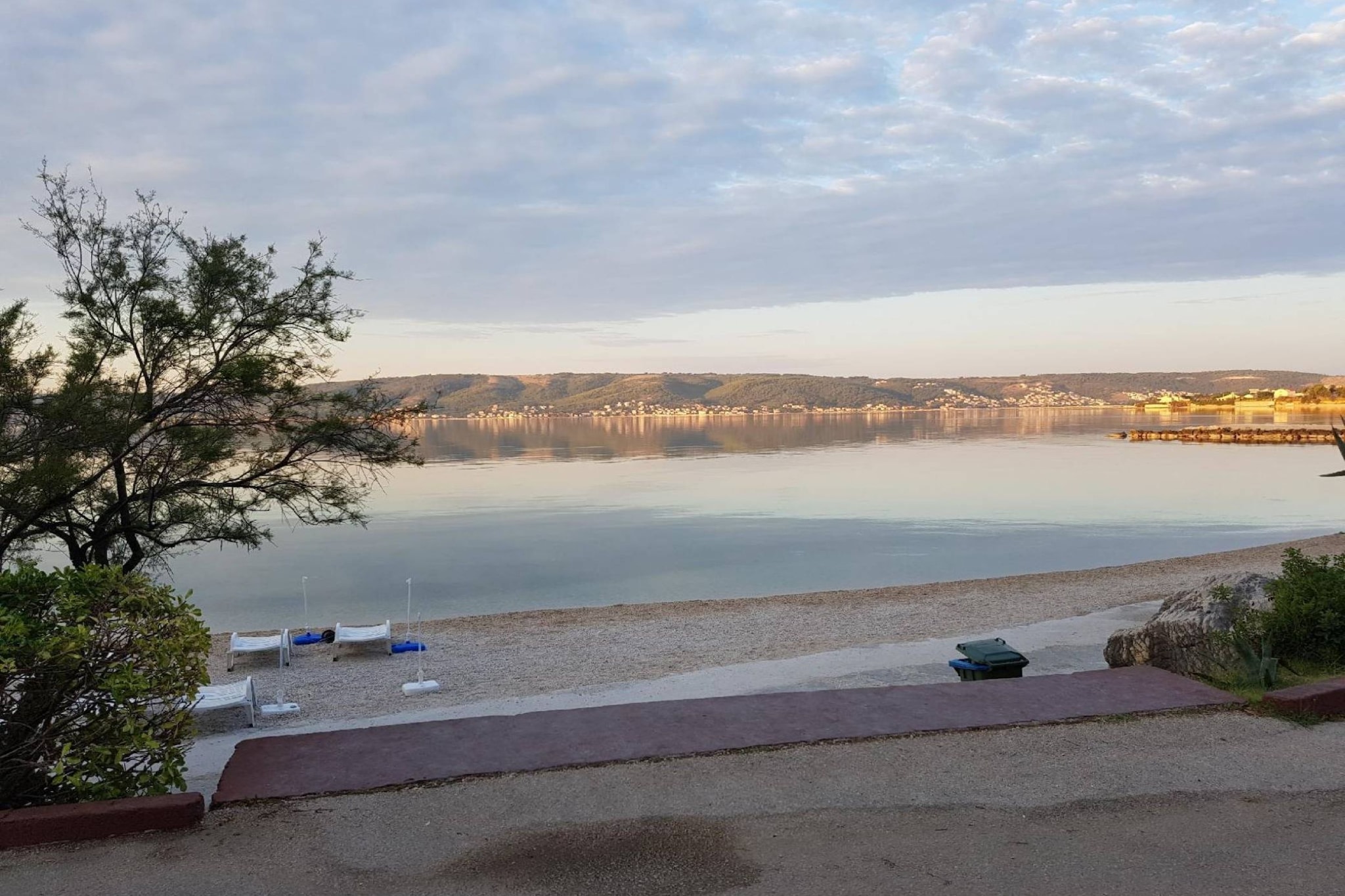 Bright and Spacious Apartment with Terrace in Kastel Stafilic - Two Bedroom Apartment with Terrace