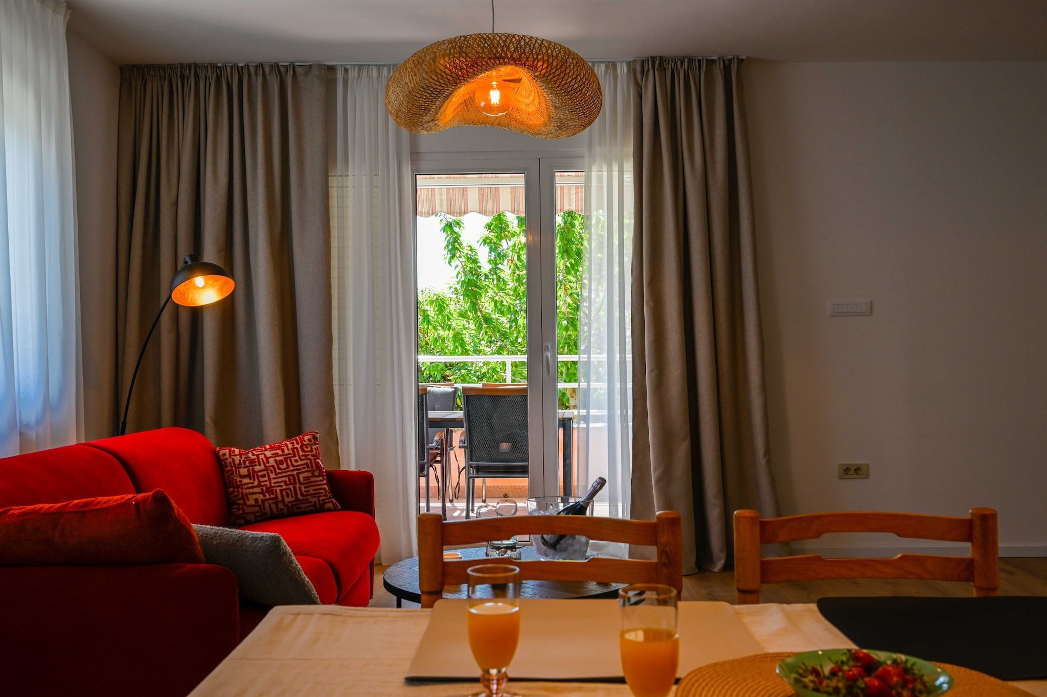 Modern and Stylish Rovinj Apartments with Terrace - Classic One  Bedroom Apartment with Terrace (owner Cherry)-Wohnzimmer