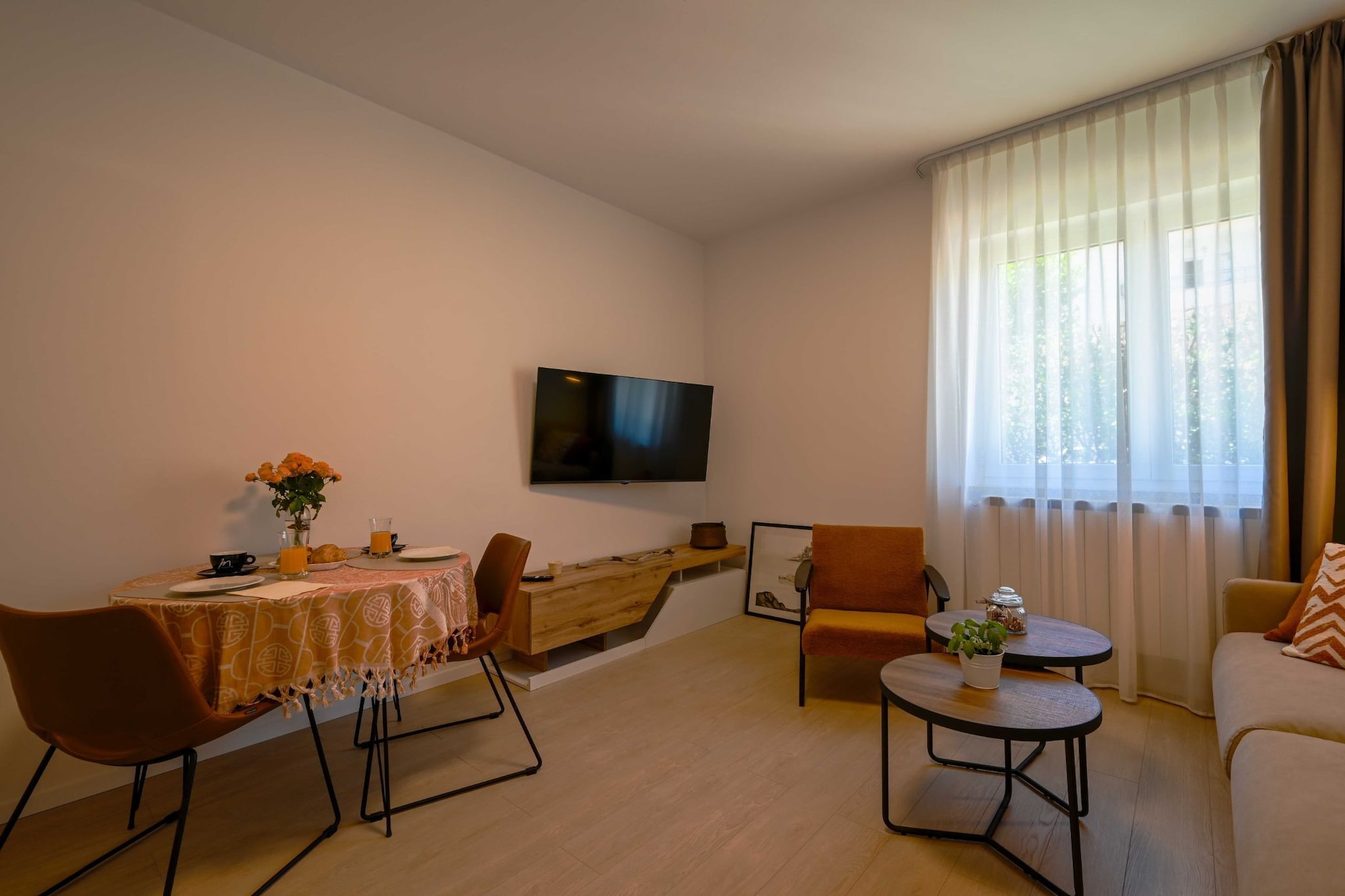Modern and Stylish Rovinj Apartments with Terrace - Standard One Bedroom Apartment with Terrace (owner Apricot)