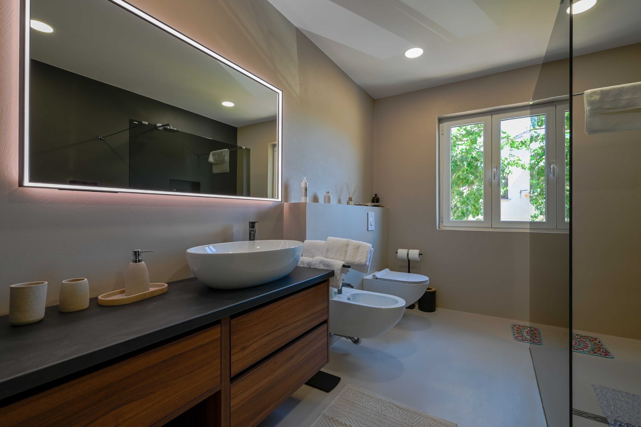 Modern and Stylish Rovinj Apartments with Terrace - Standard One Bedroom Apartment with Terrace (owner Apricot)-Badezimmer