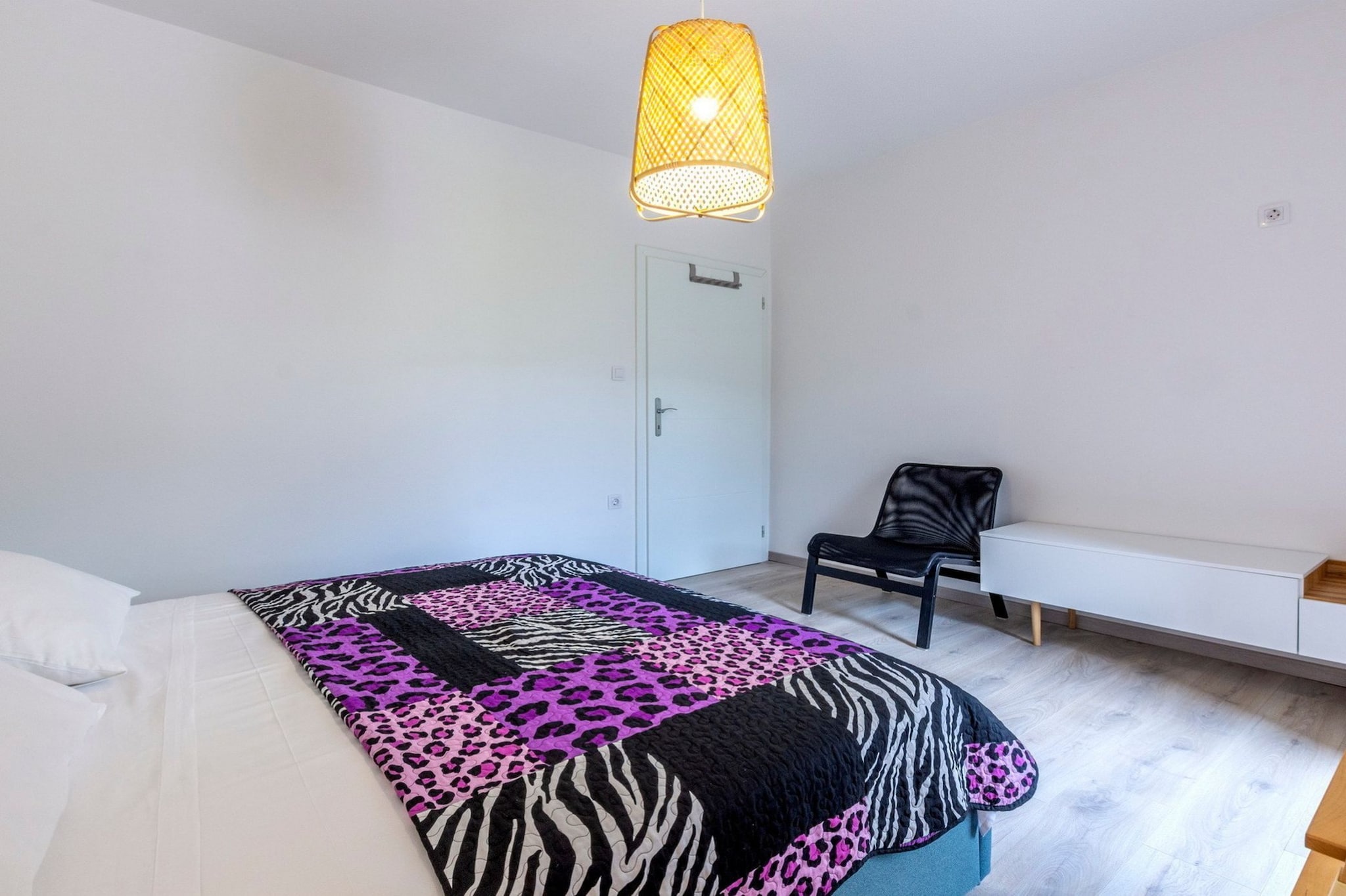 Five Bedroom Villa-Bedroom