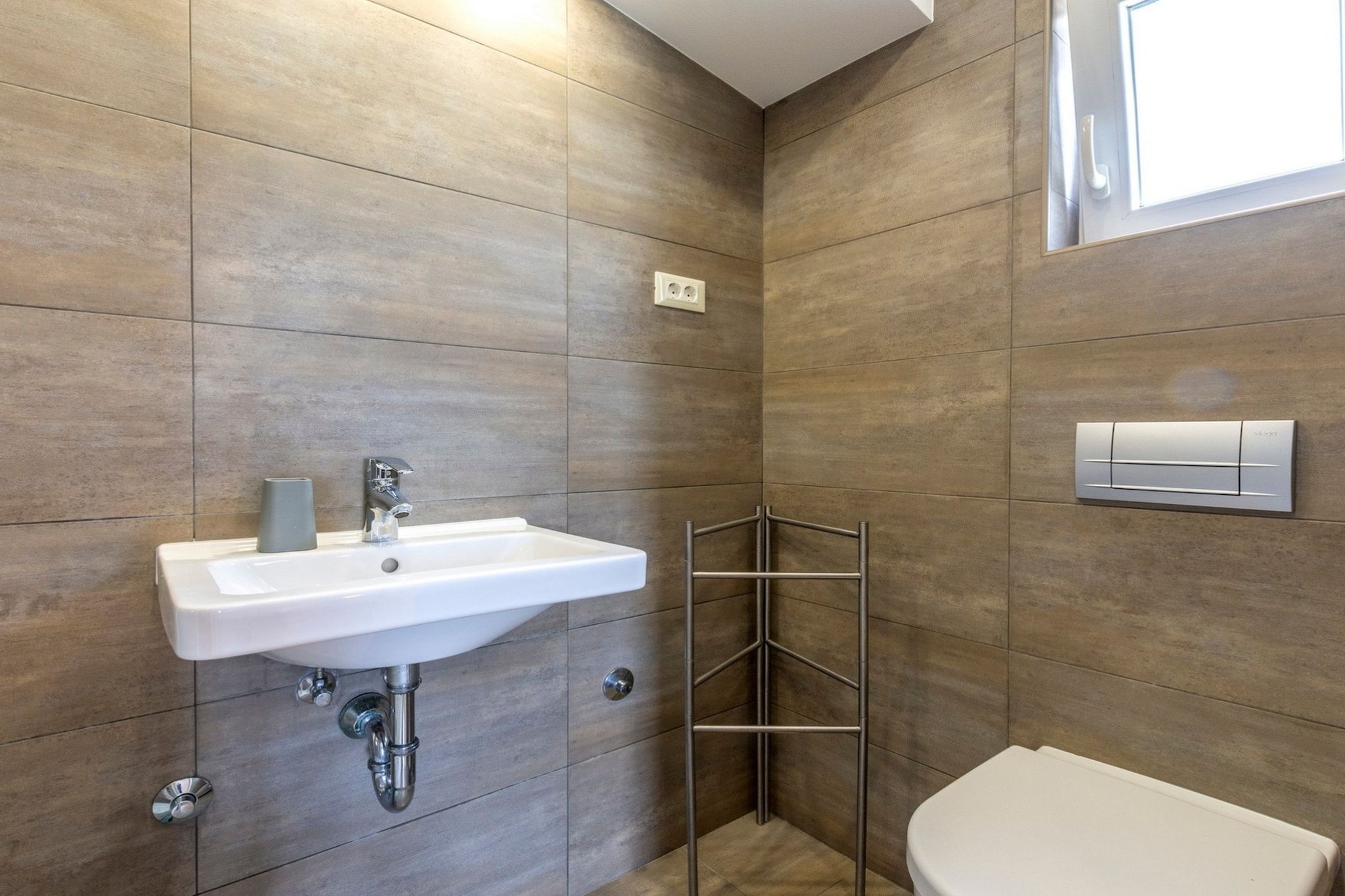 Five Bedroom Villa-Bathroom
