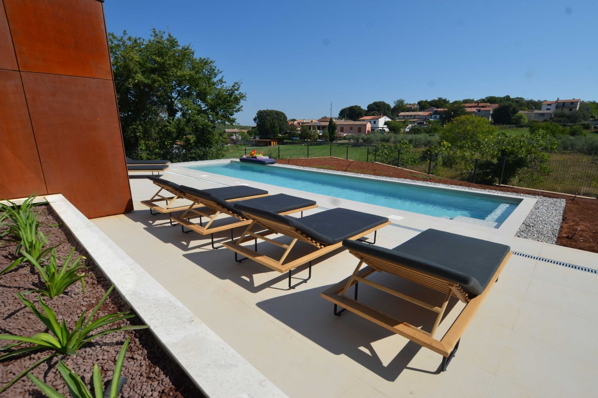 Luxurious Sorici Villa with Private Pool and Mediterranean Landscape - Four Bedroom Villa-Schwimmbad