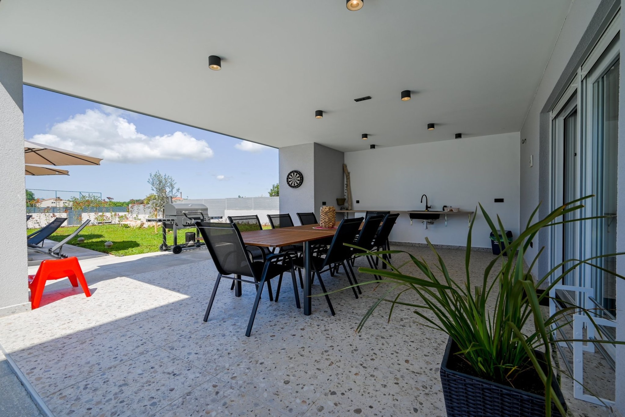Matohanci Dazzling Villa with Pool - Four Bedroom Villa with Pool