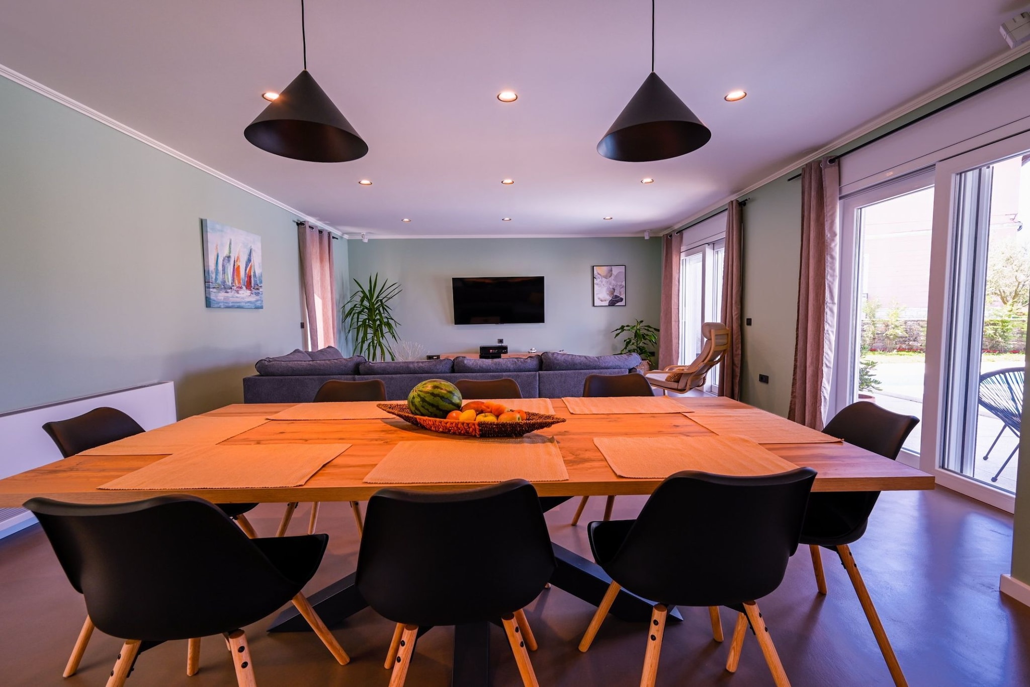 Matohanci Dazzling Villa with Pool - Four Bedroom Villa with Pool-Esszimmer