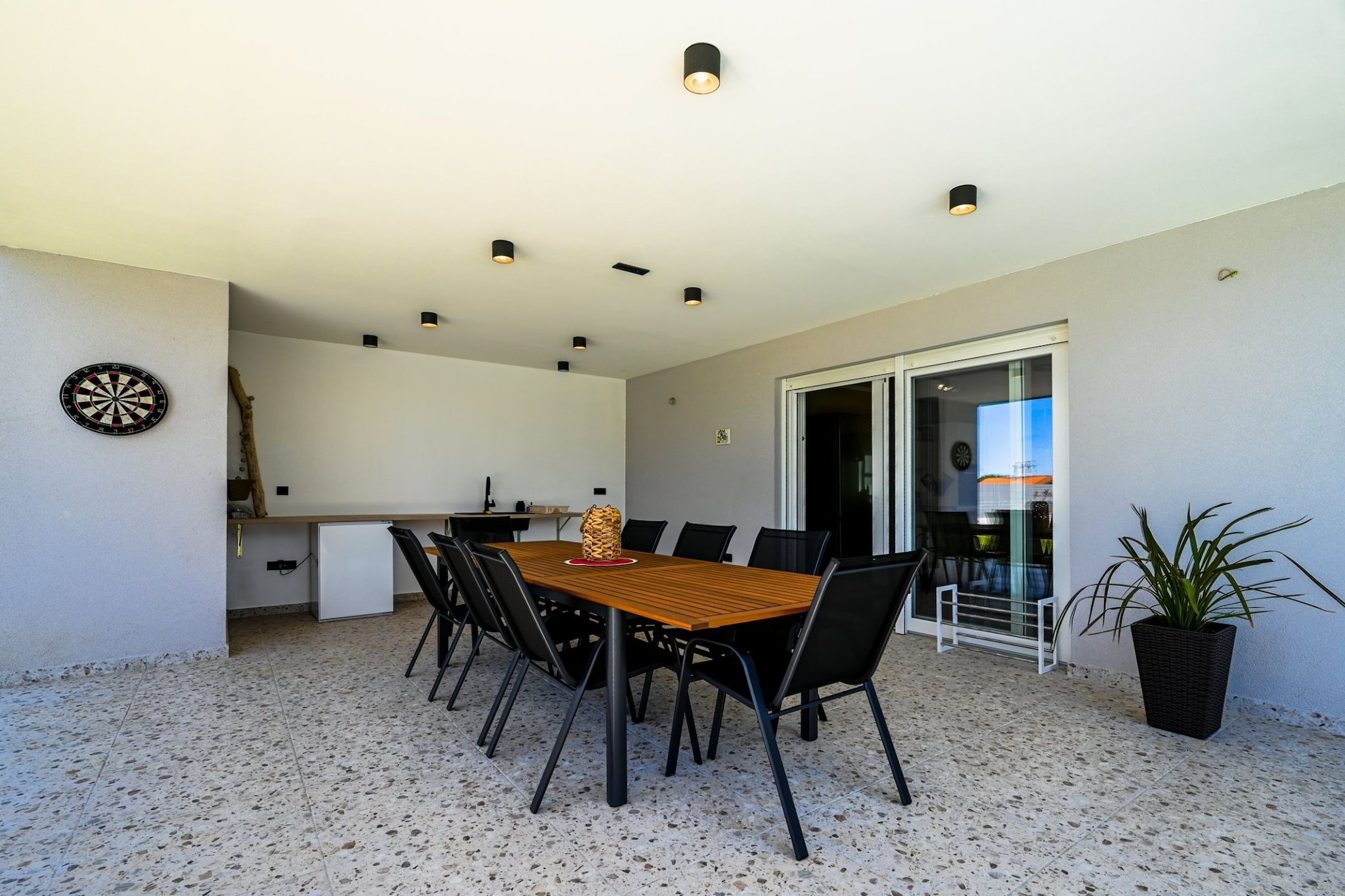 Matohanci Dazzling Villa with Pool - Four Bedroom Villa with Pool-Esszimmer