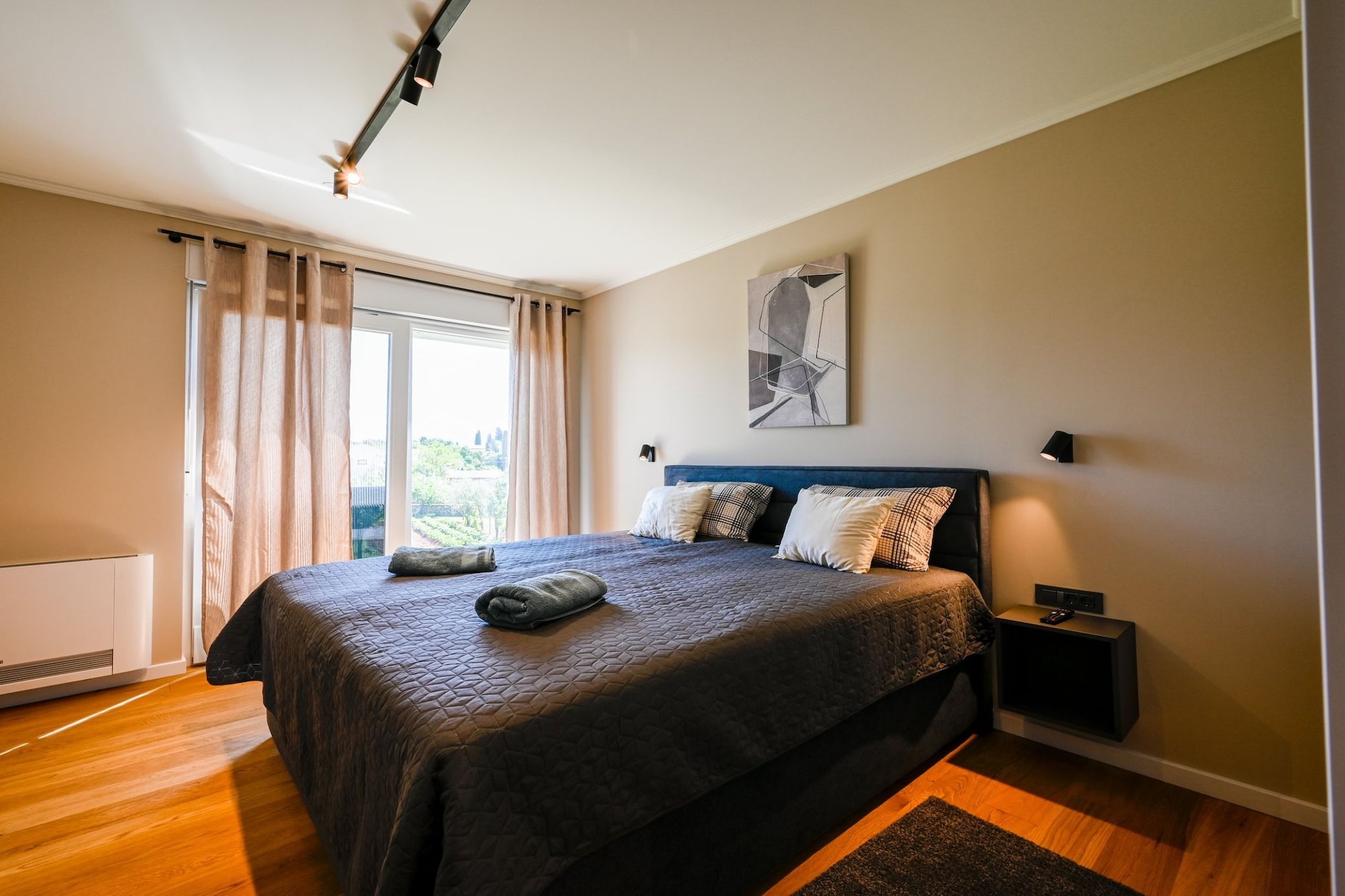 Matohanci Dazzling Villa with Pool - Four Bedroom Villa with Pool-Schlafzimmer